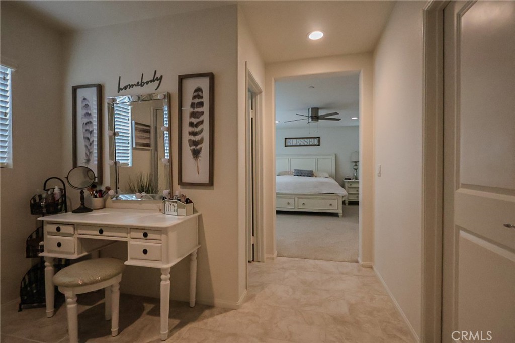 24155 Dusty Trail
