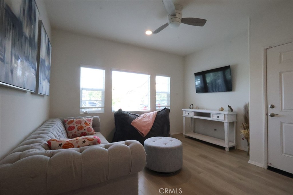 24155 Dusty Trail