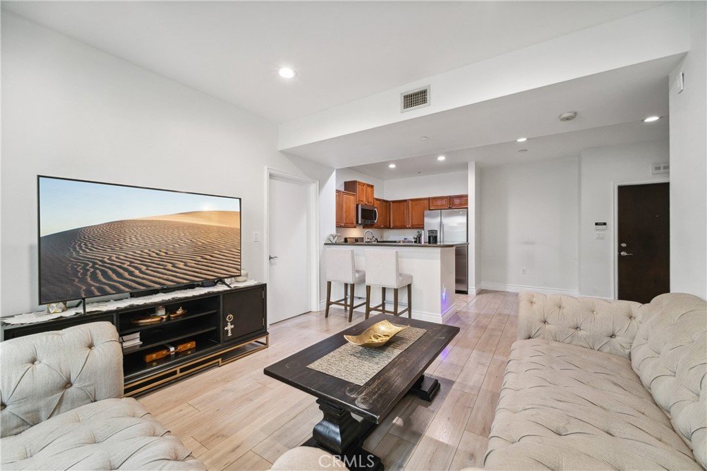 13951 Sherman Way 204