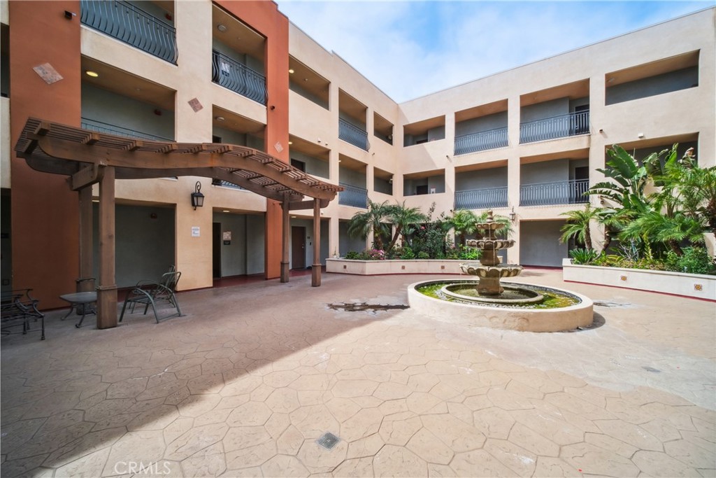 13951 Sherman Way 204