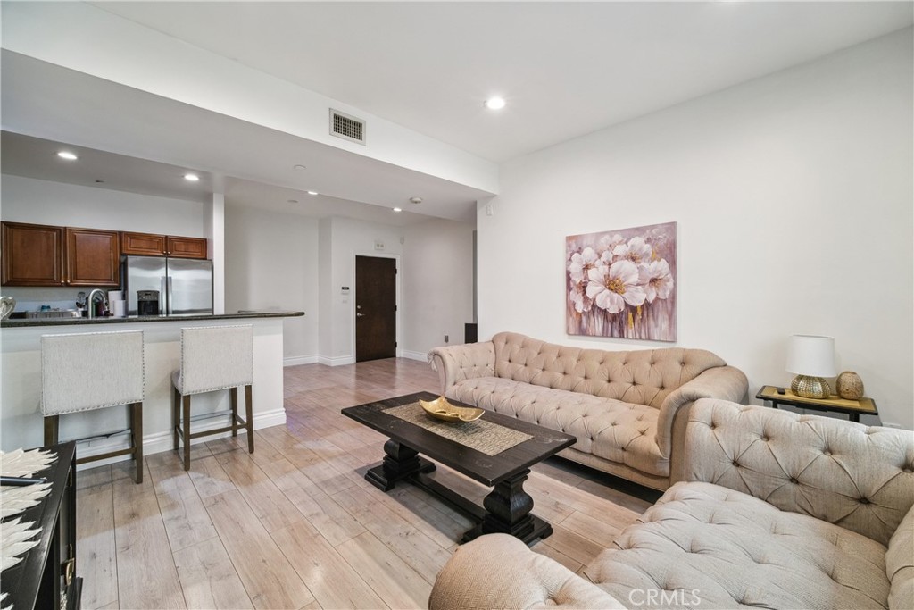 13951 Sherman Way 204