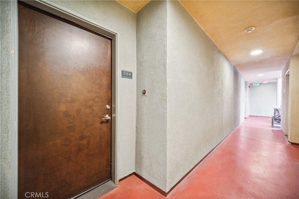 13951 Sherman Way 204