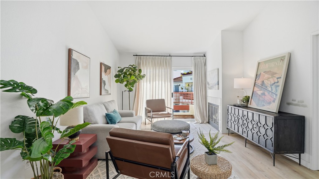 405 Ribbon Beach 249