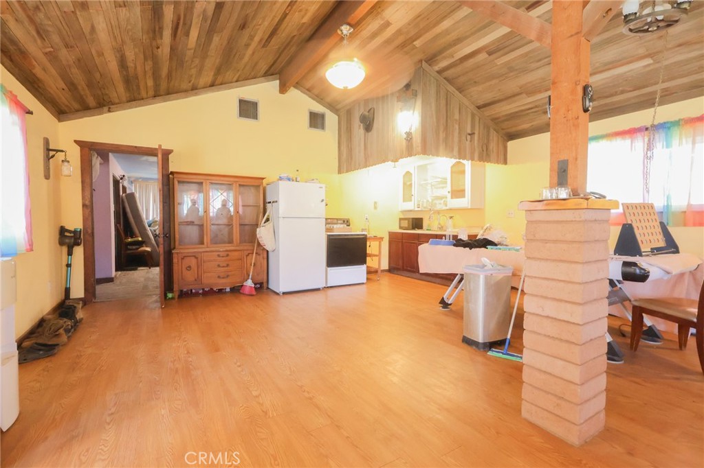 31582 Clay River Road