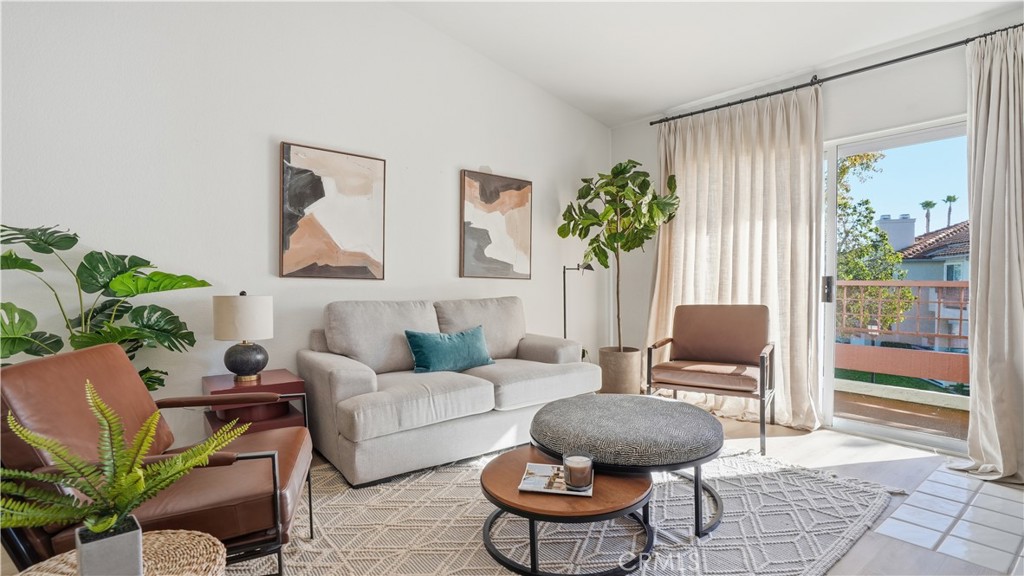 405 Ribbon Beach 249A