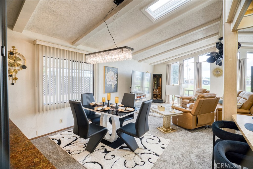 601 N Kirby 524