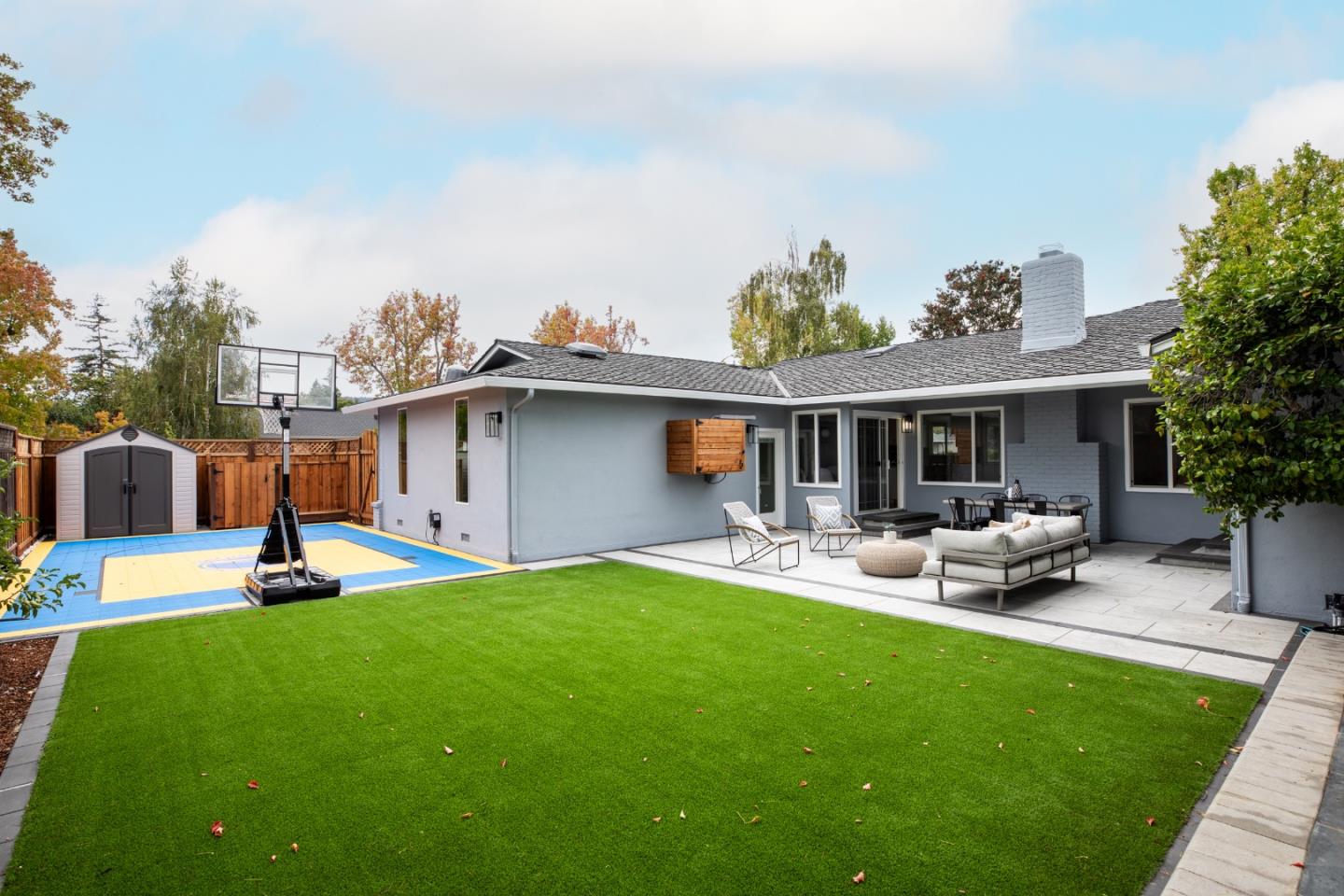 1887 Walnut Drive