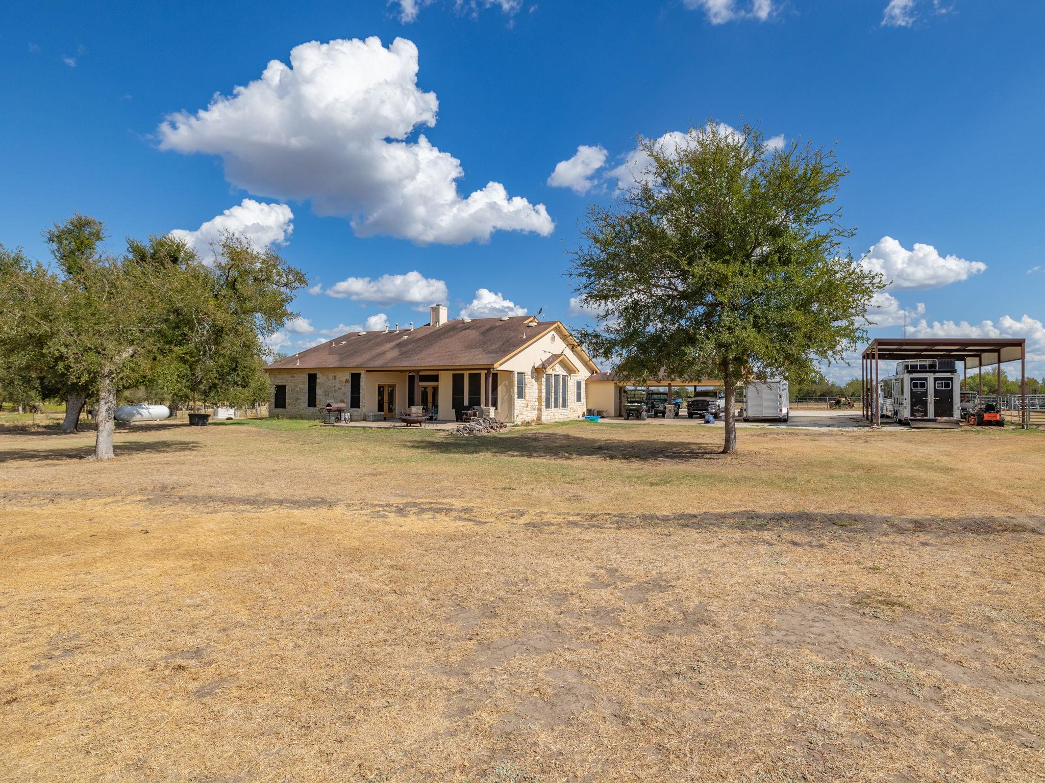 1801 County Road 470, Coupland