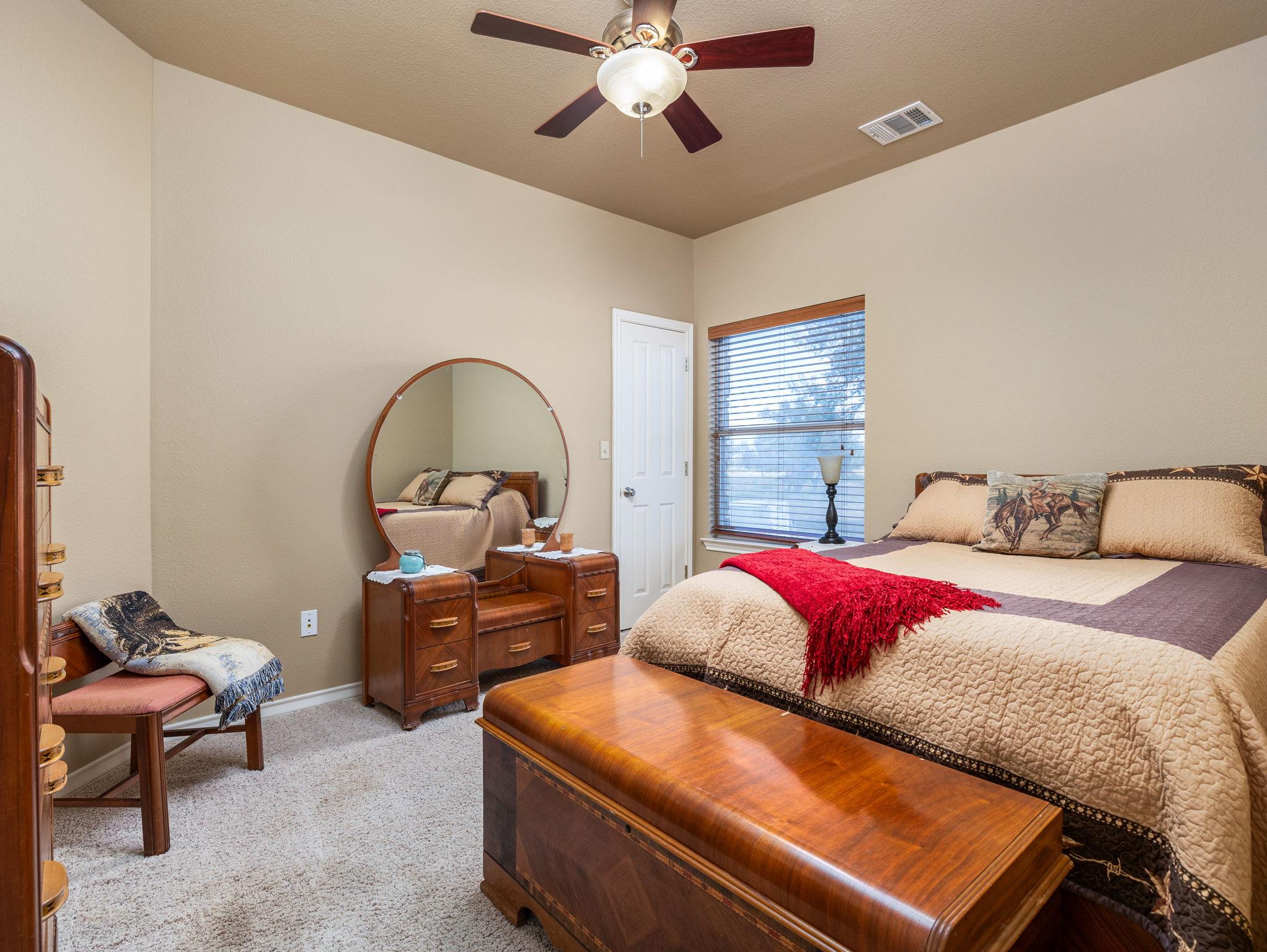 1801 County Road 470, Coupland