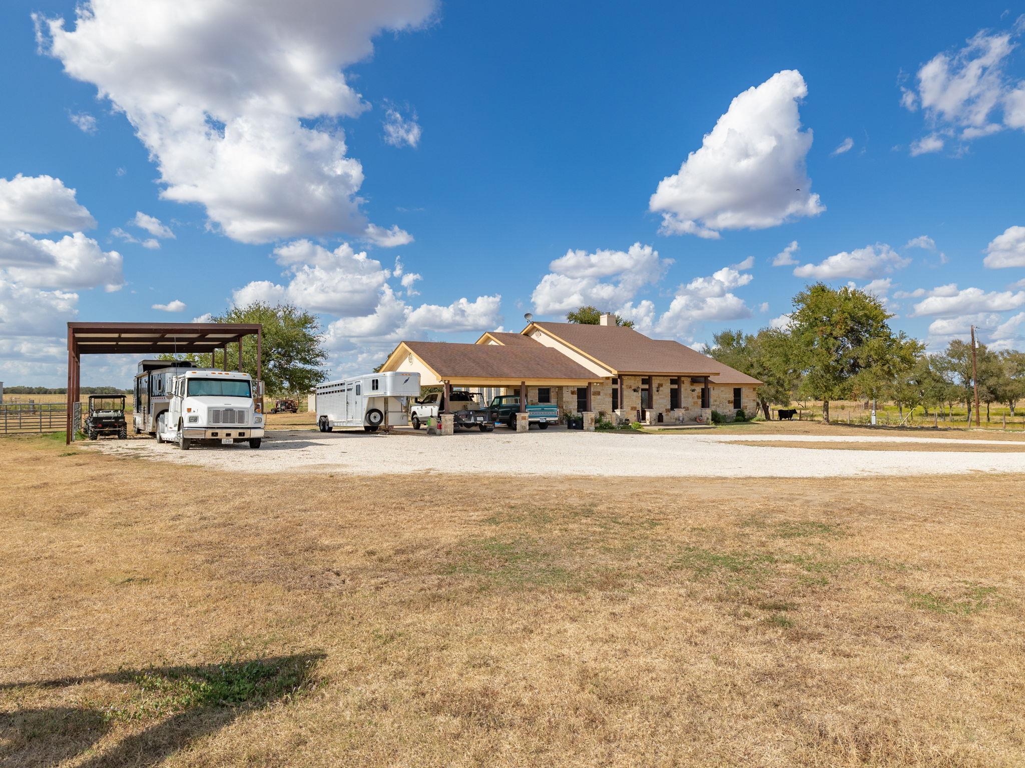 1801 County Road 470, Coupland