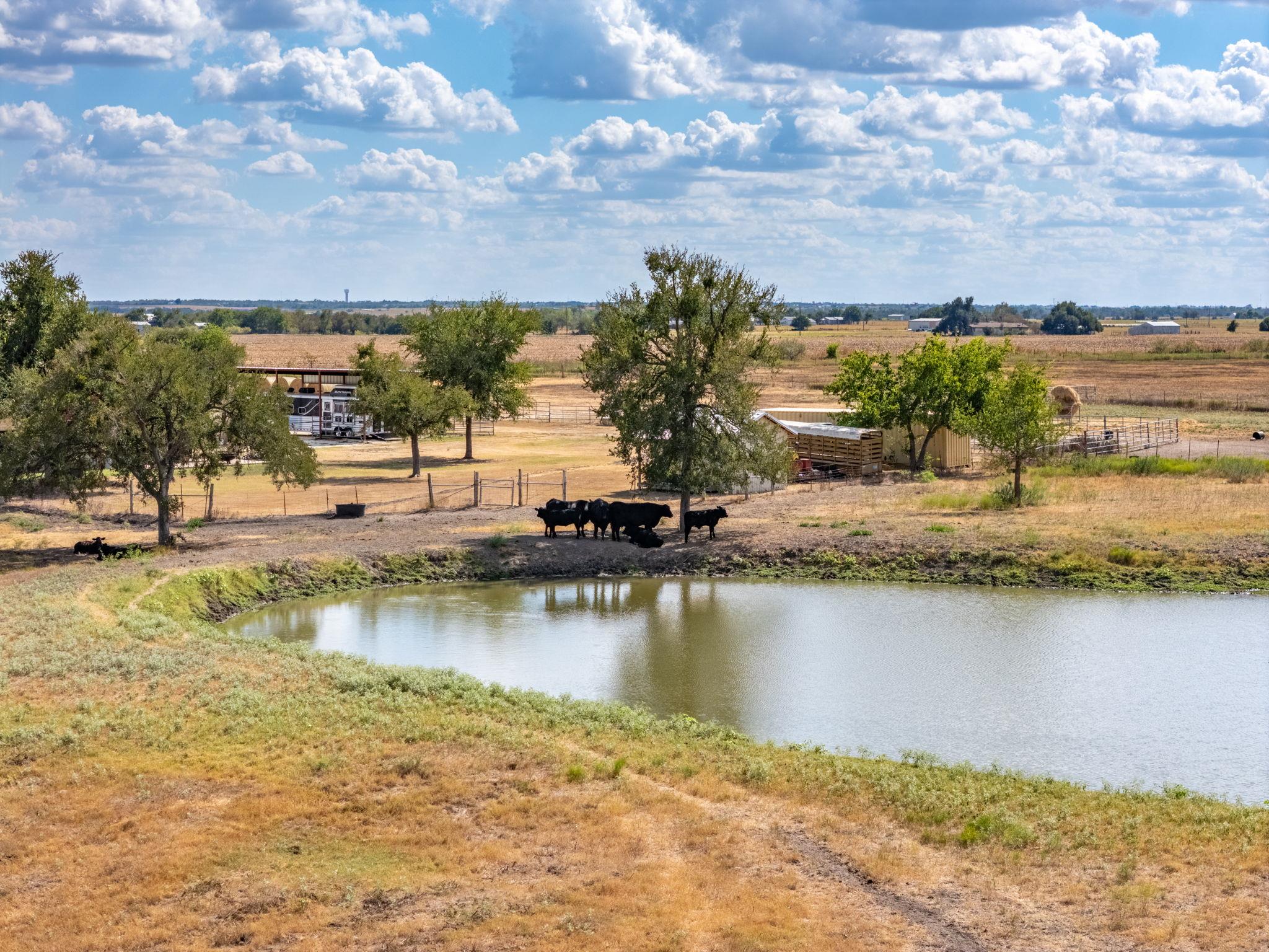 1801 County Road 470, Coupland