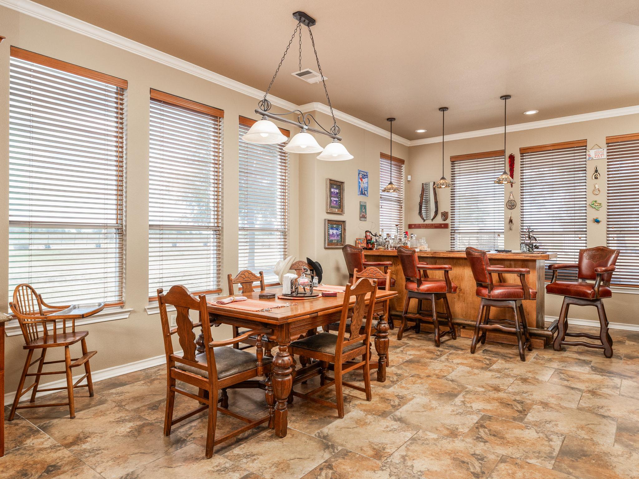 1801 County Road 470, Coupland