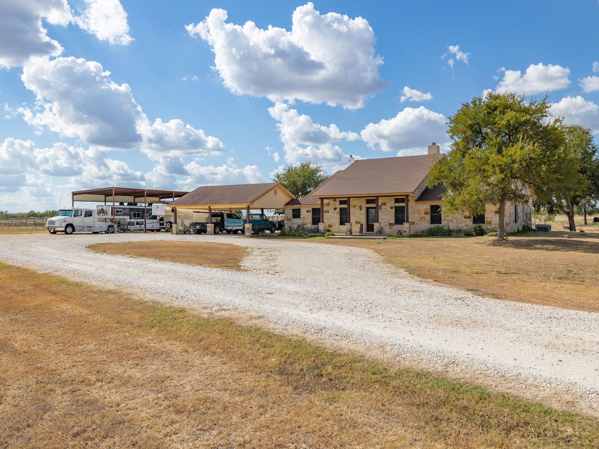 1801 County Road 470, Coupland