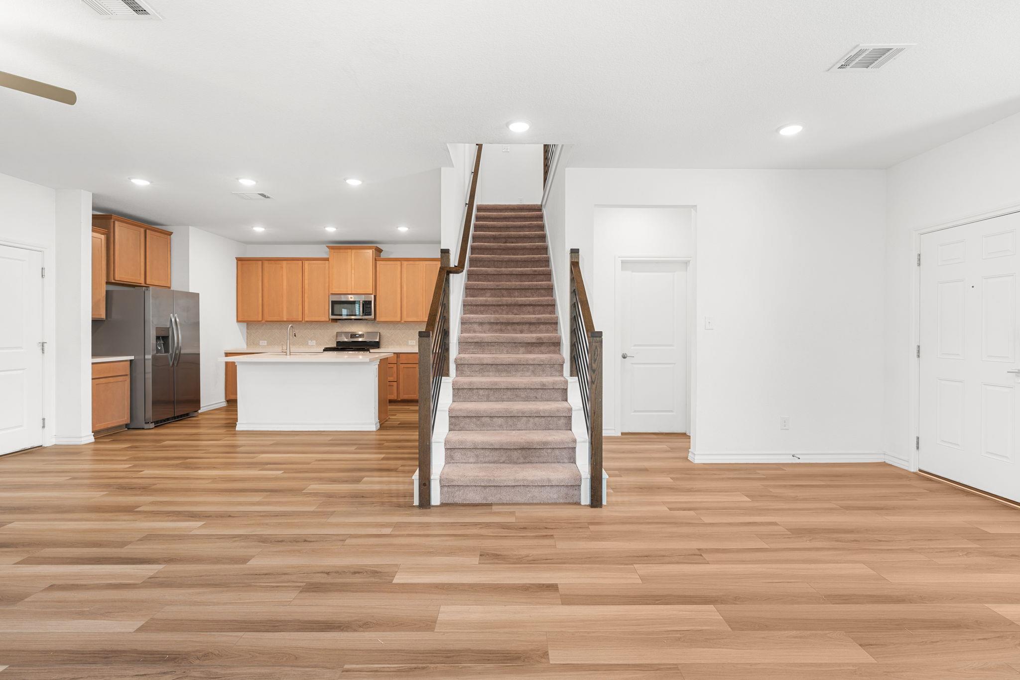 223 Flowers Ave