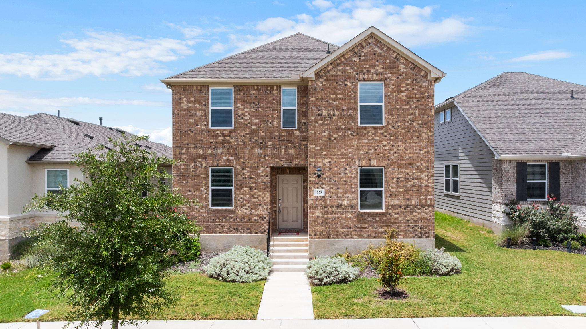 223 Flowers Ave