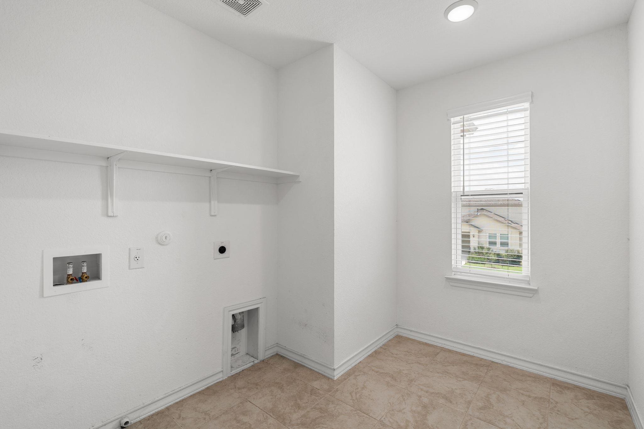 223 Flowers Ave