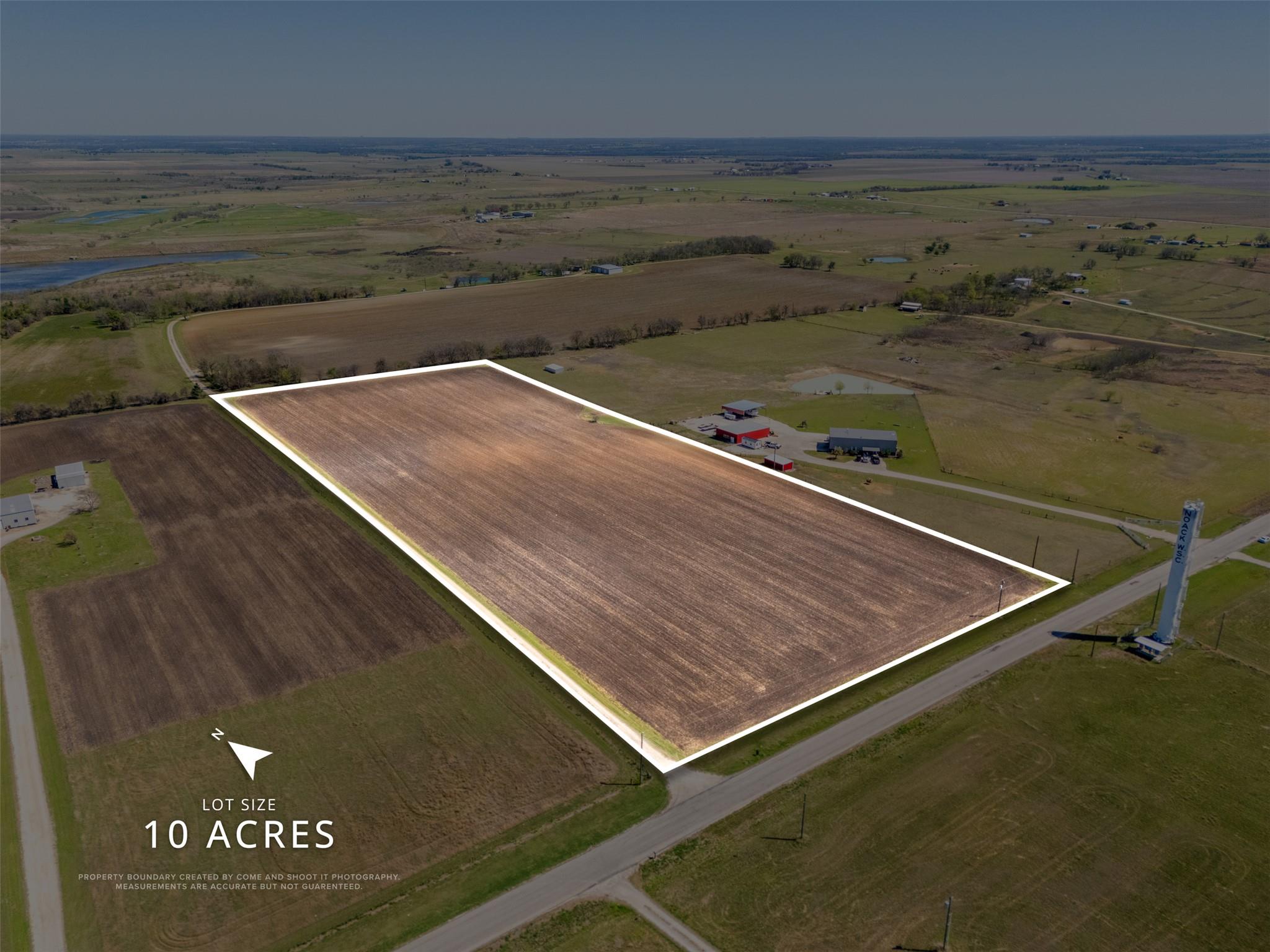 1295 County Road 432 RD