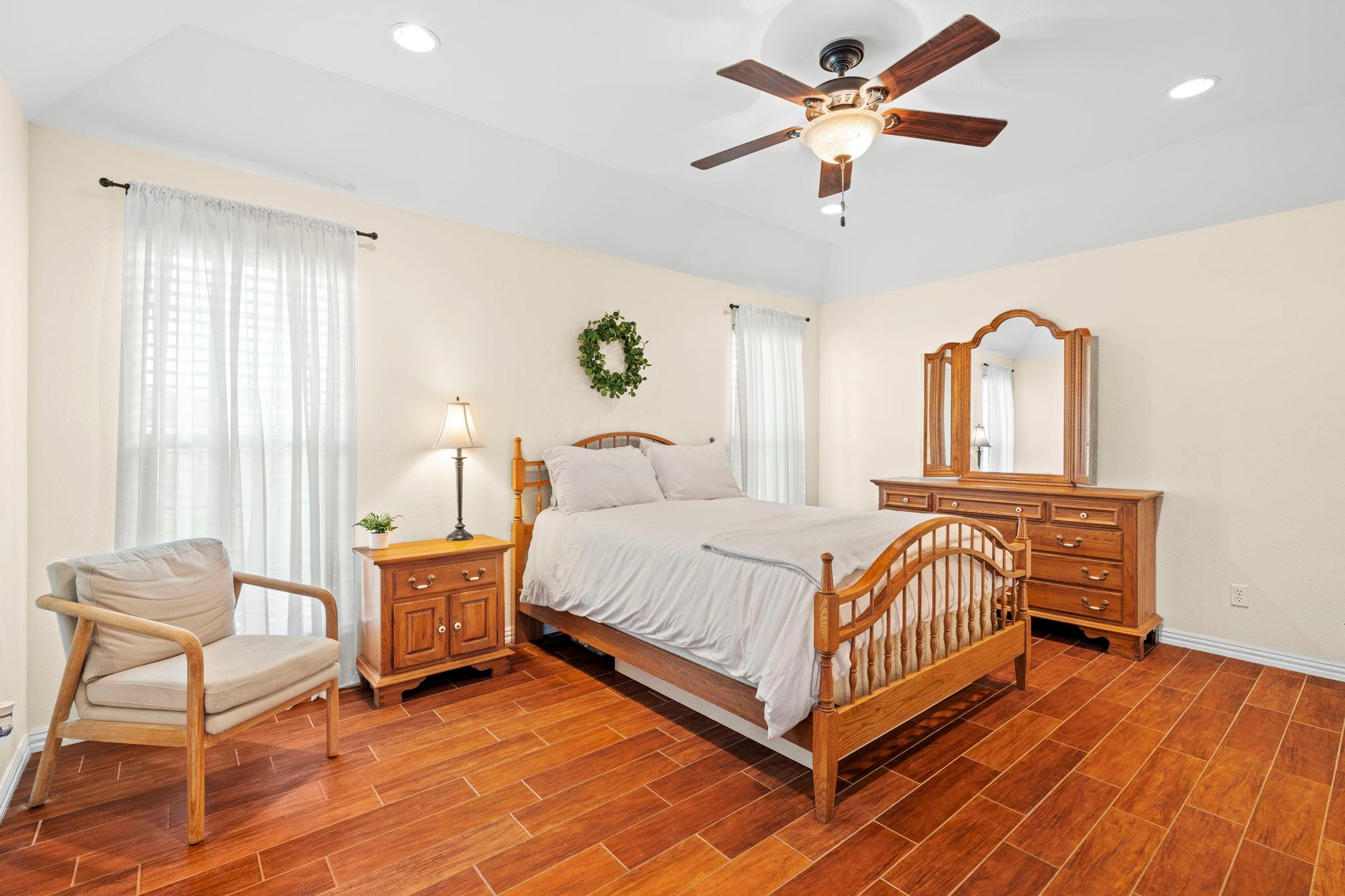 104 Madison LN