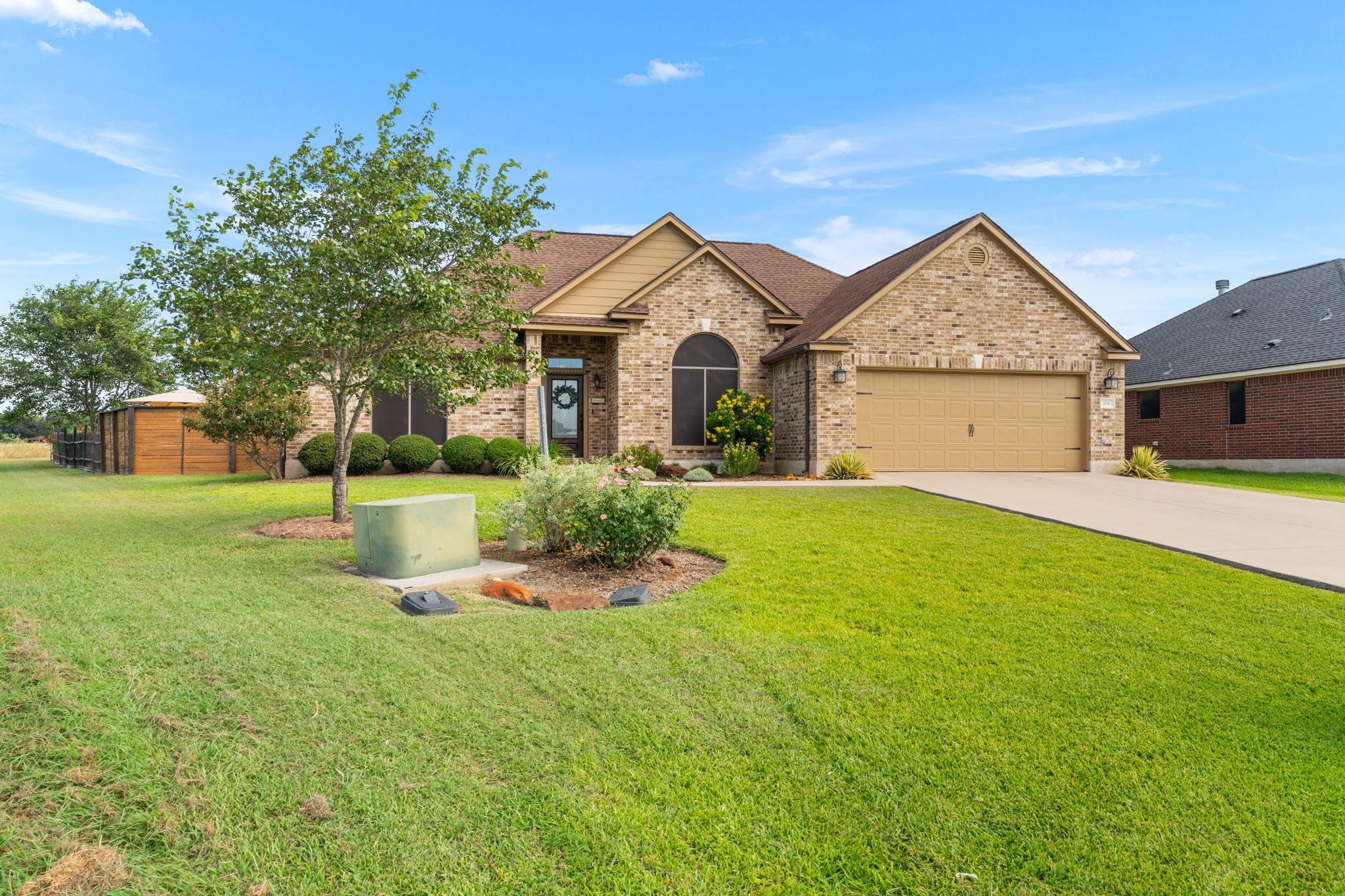 104 Madison LN