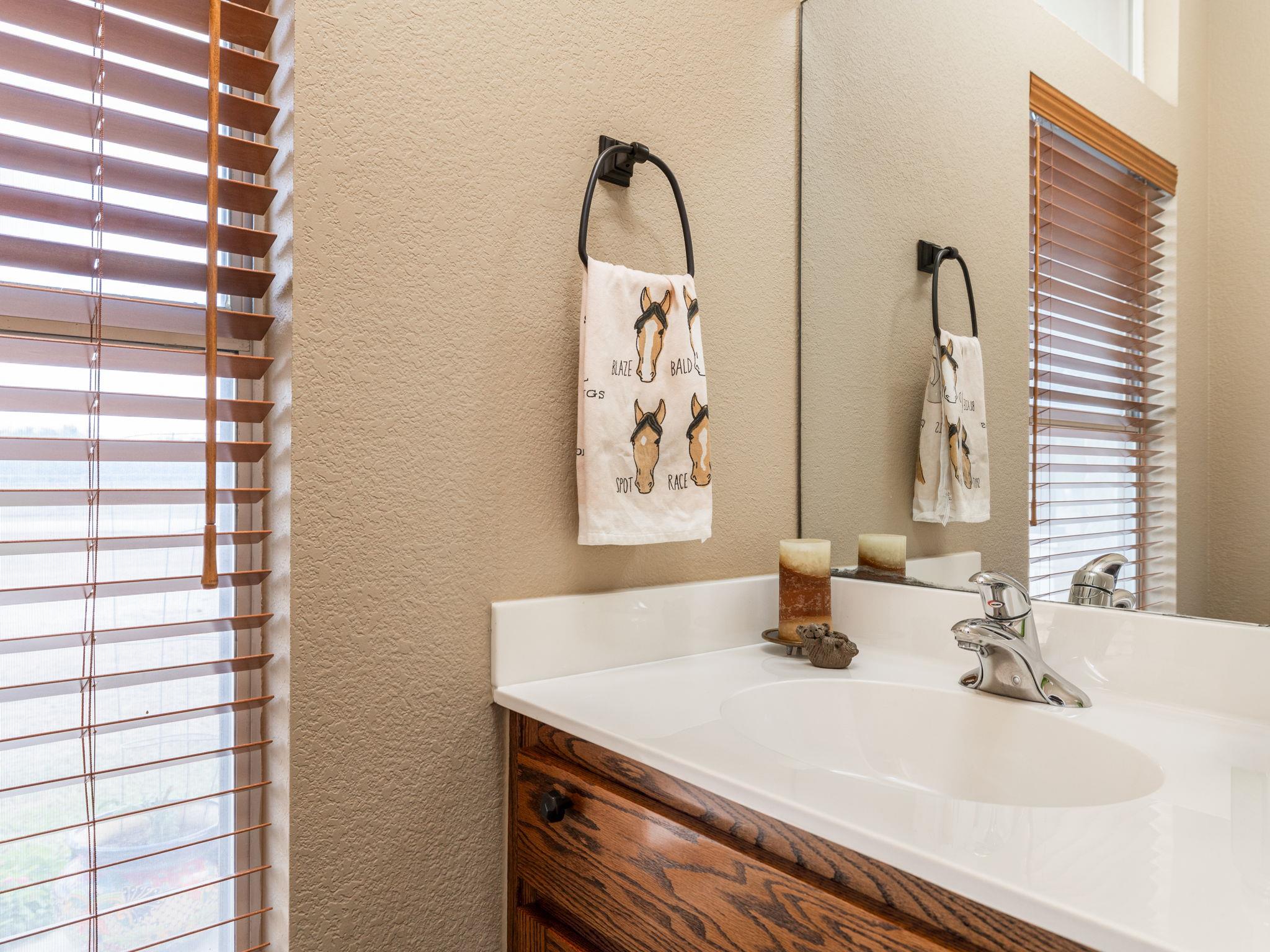 1801 County Road 470