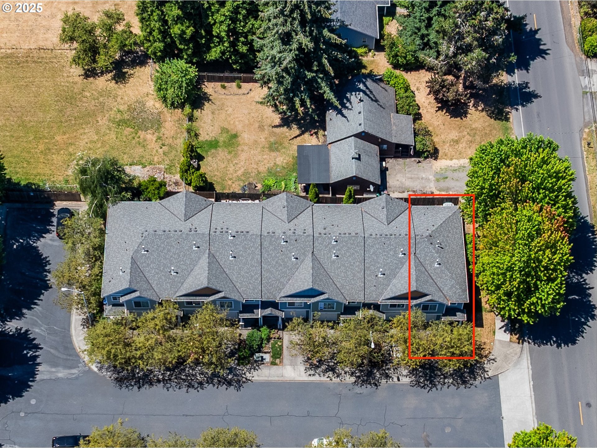 2705 SE 74TH WAY