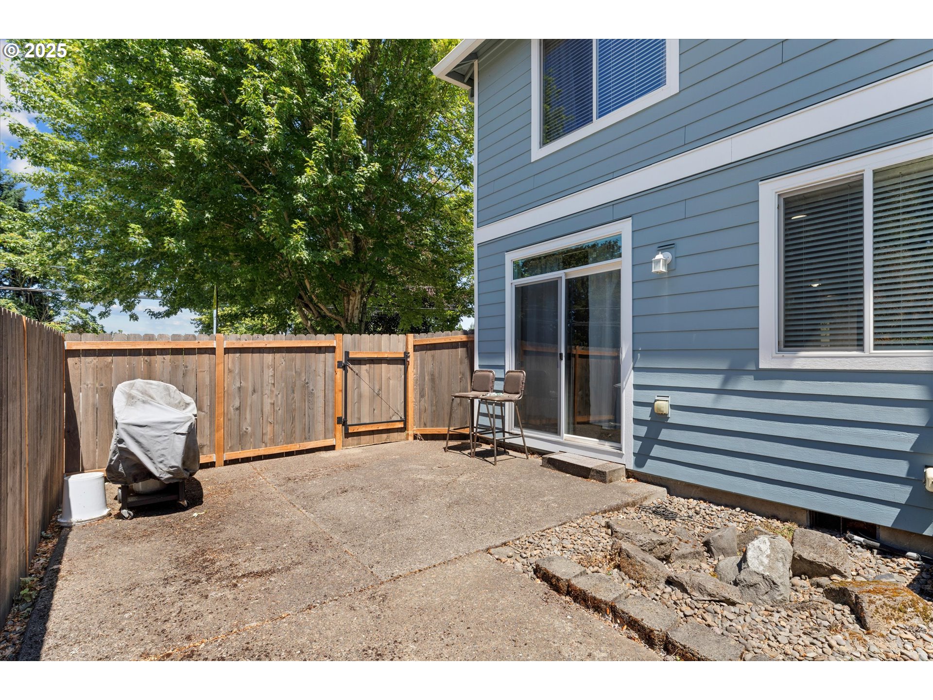 2705 SE 74TH WAY