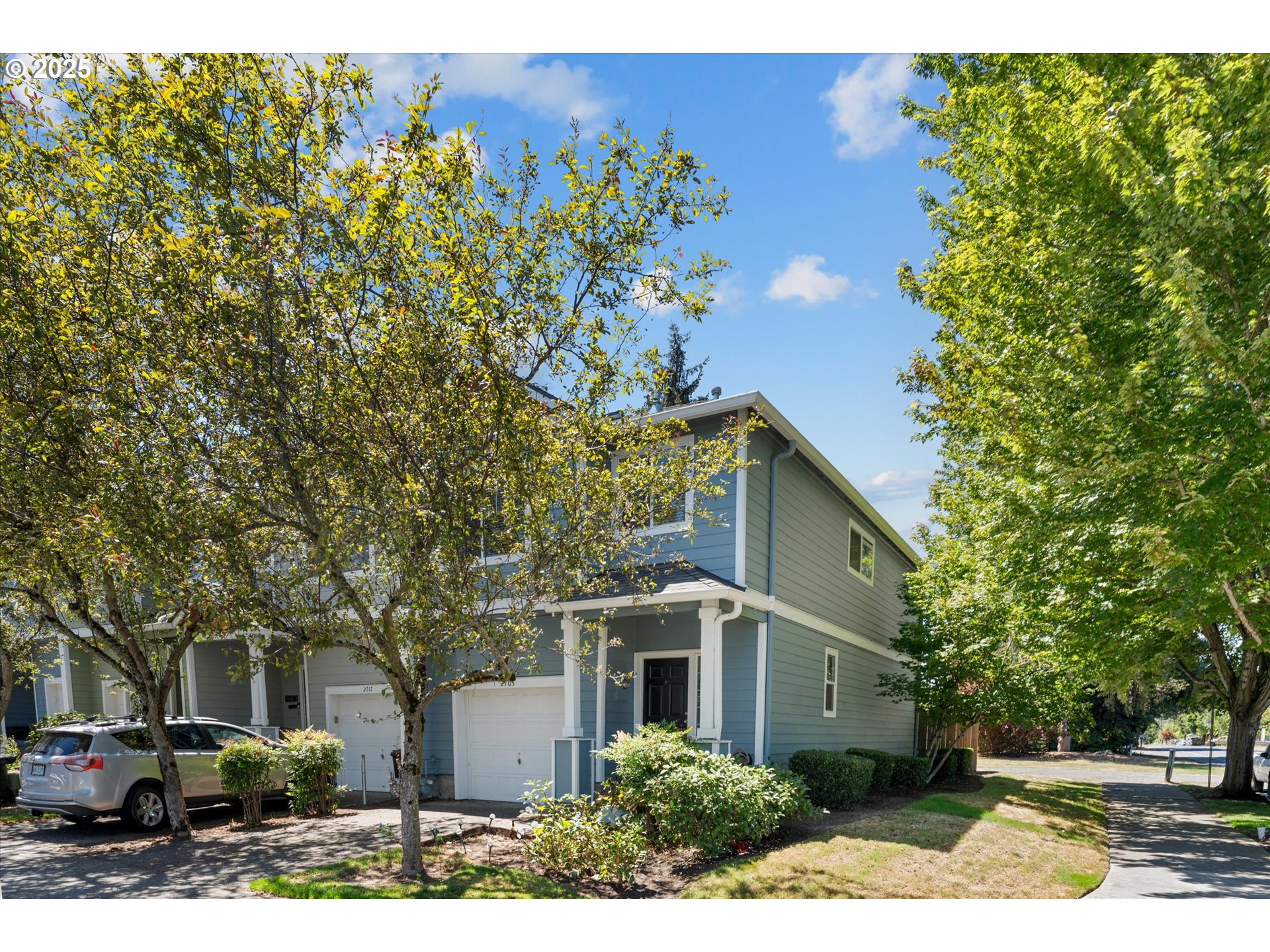 2705 SE 74TH WAY