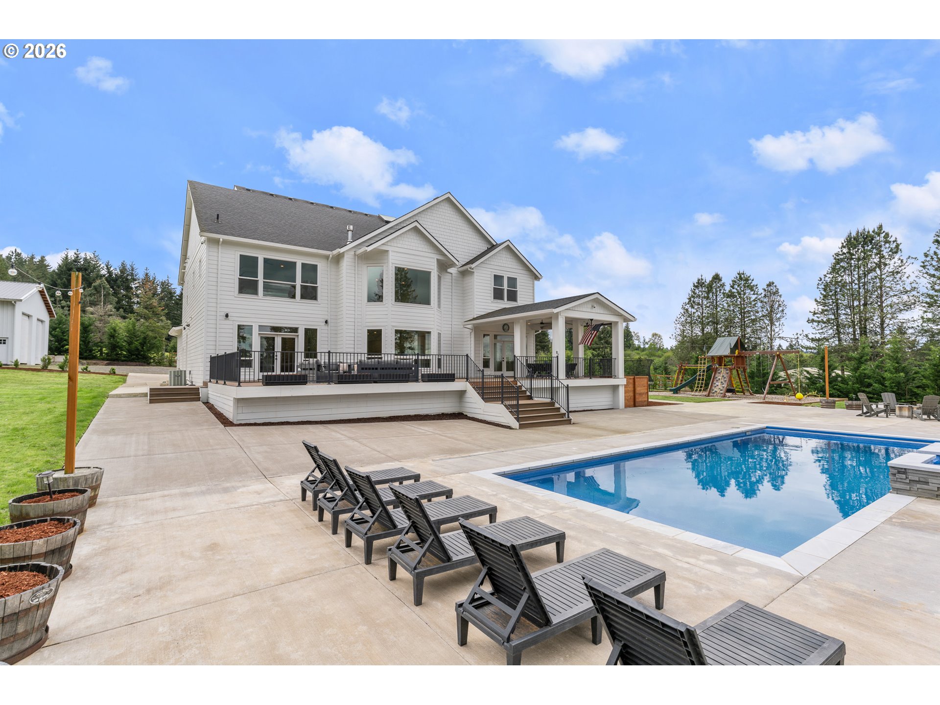 18237 S BOGYNSKI RD