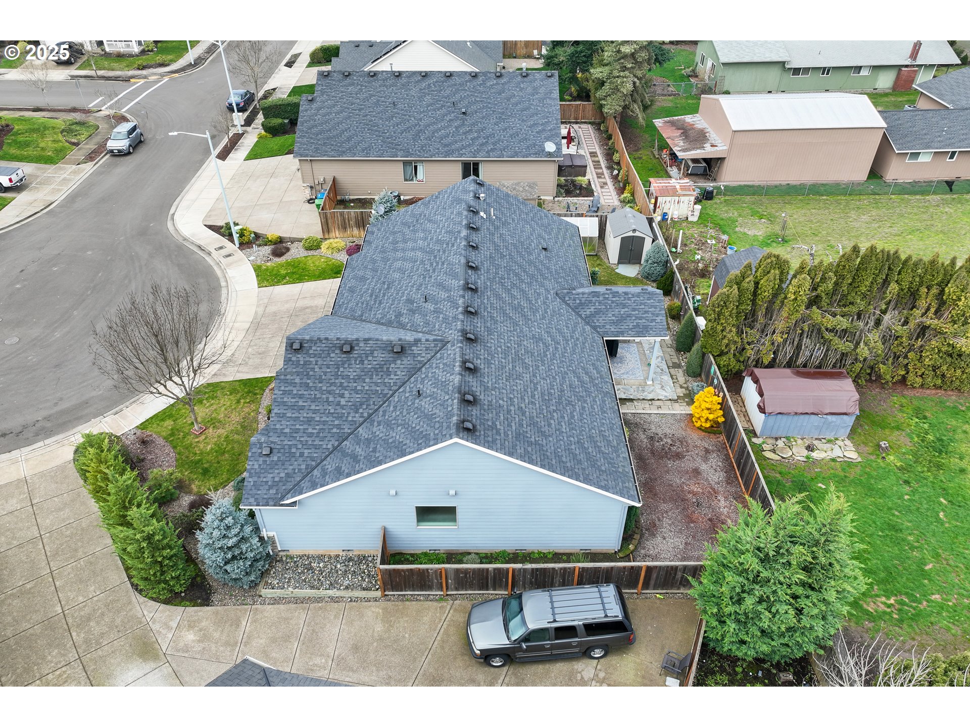 2363 THOMAS CT