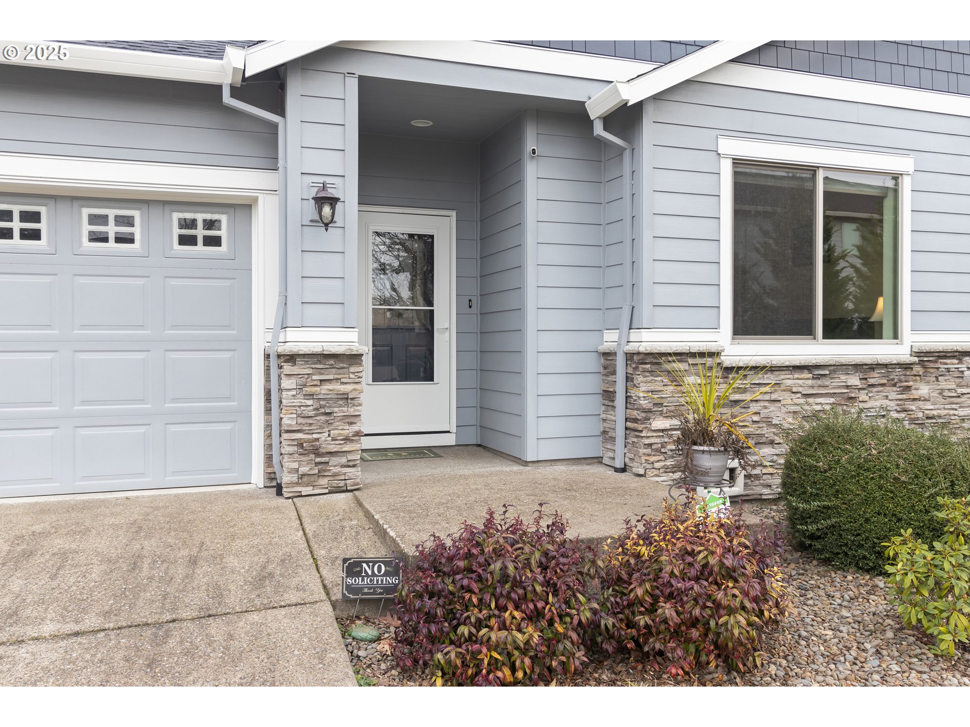 2363 THOMAS CT