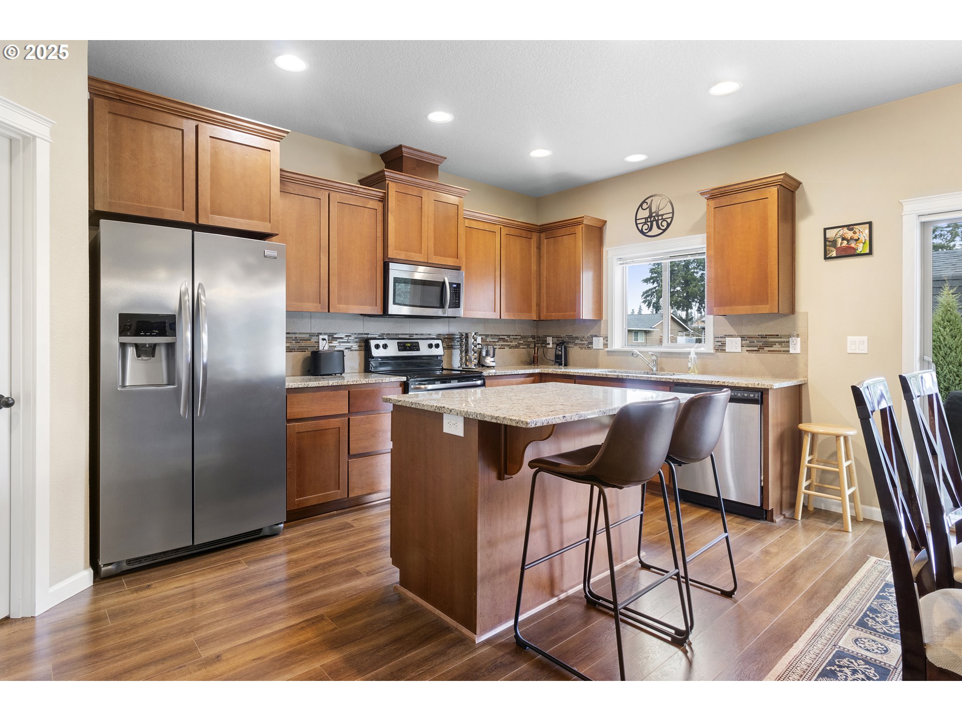 2363 THOMAS CT