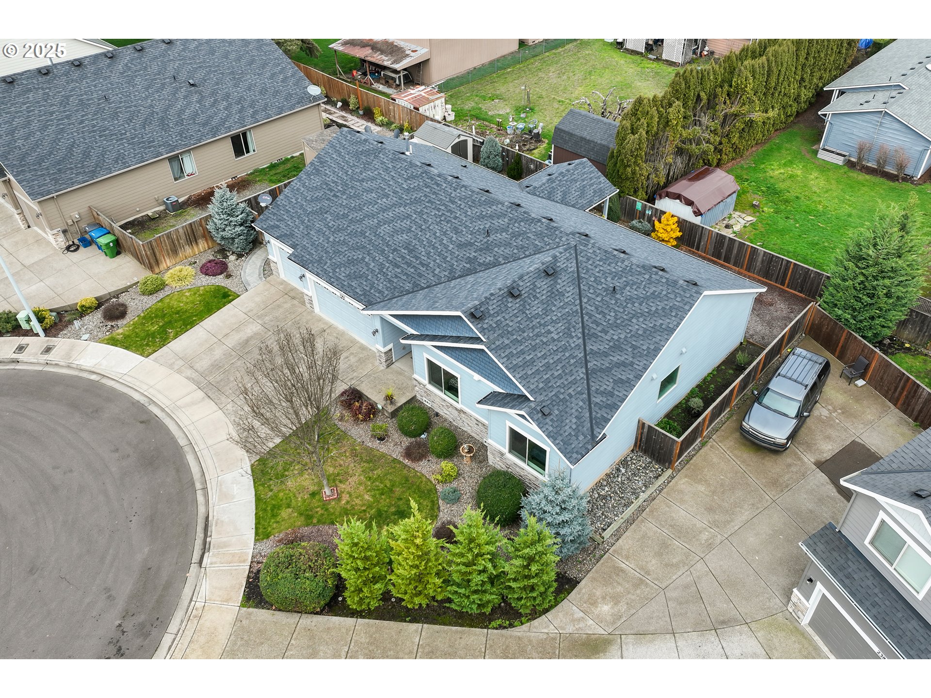 2363 THOMAS CT