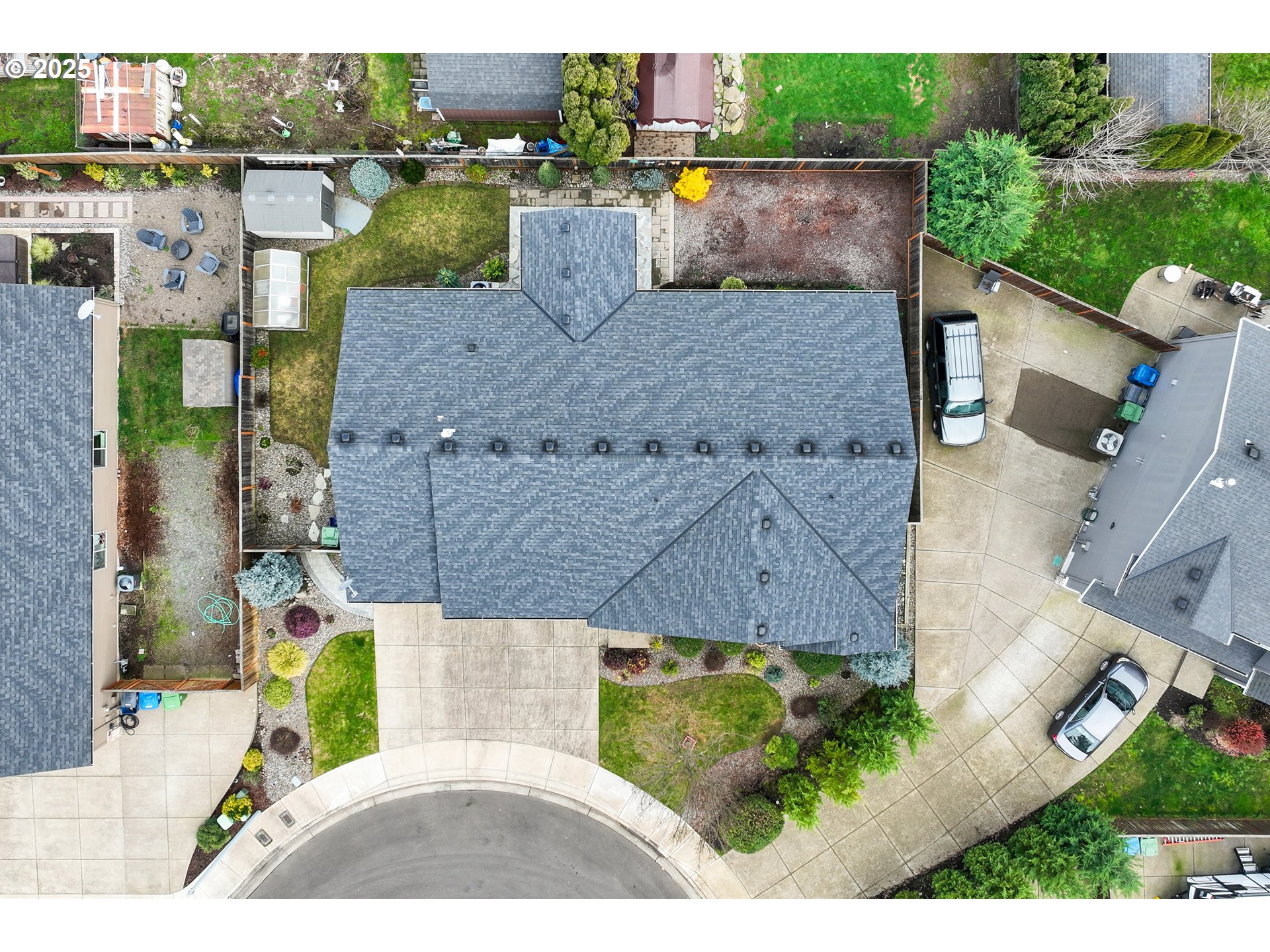 2363 THOMAS CT