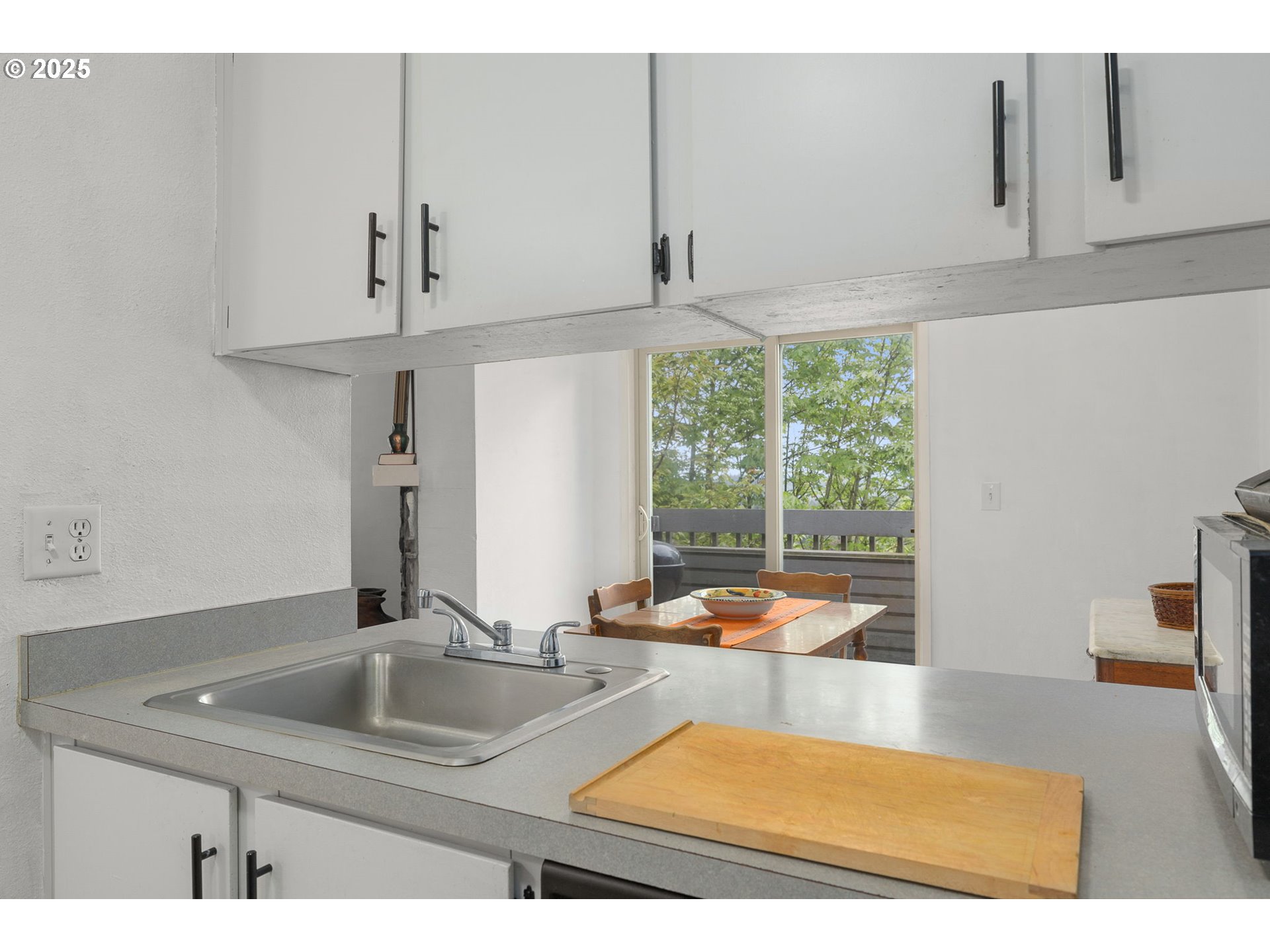 44 EAGLE CREST DR 19