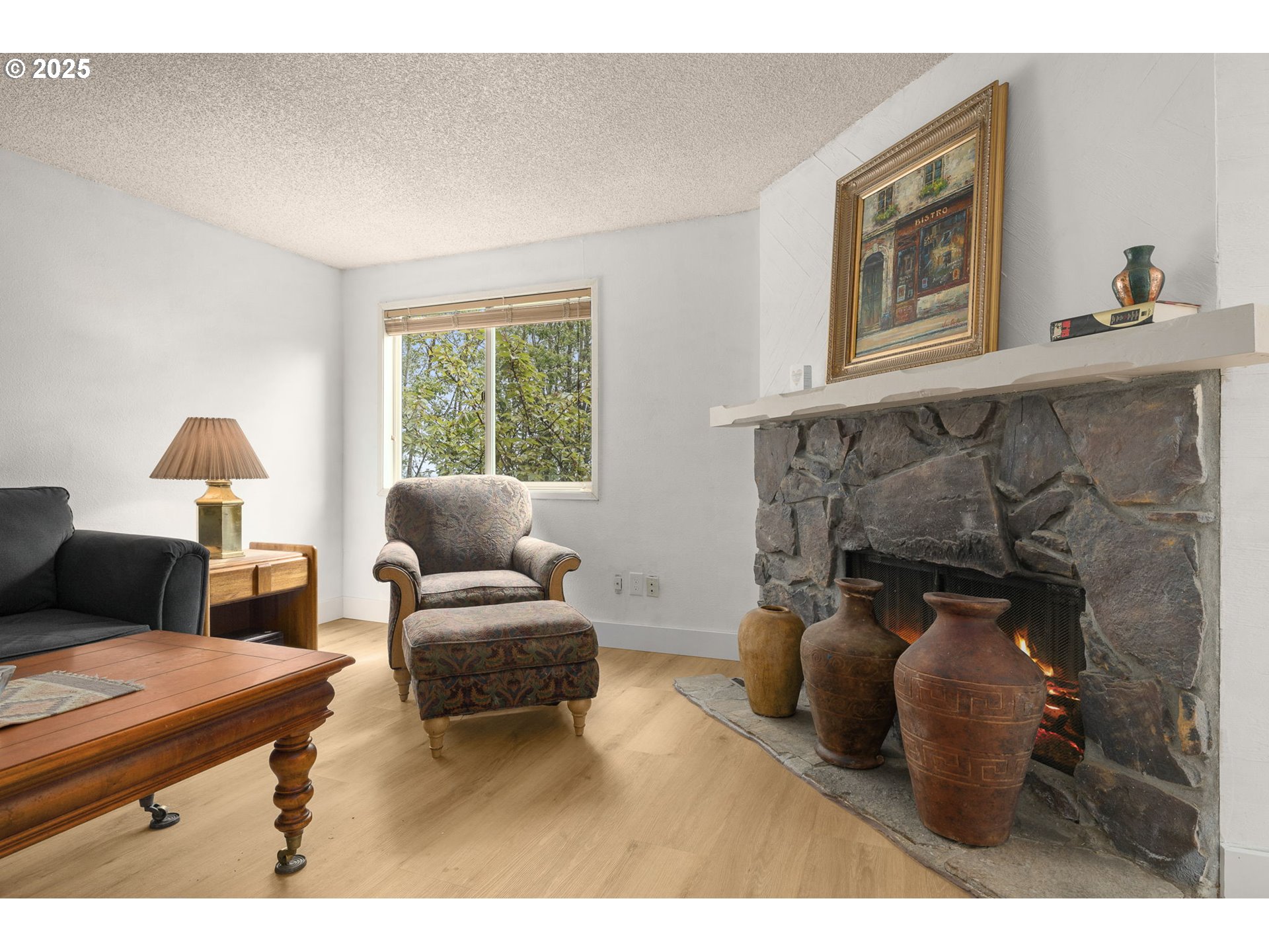 44 EAGLE CREST DR 19