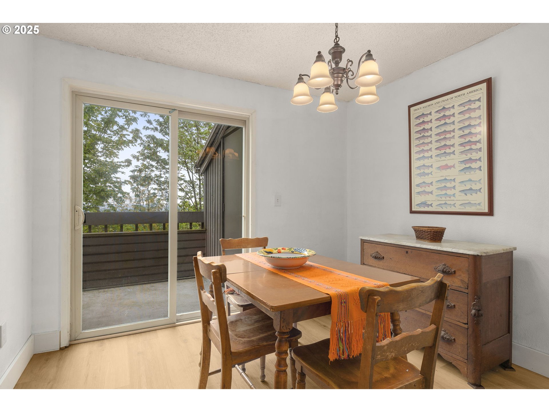 44 EAGLE CREST DR 19