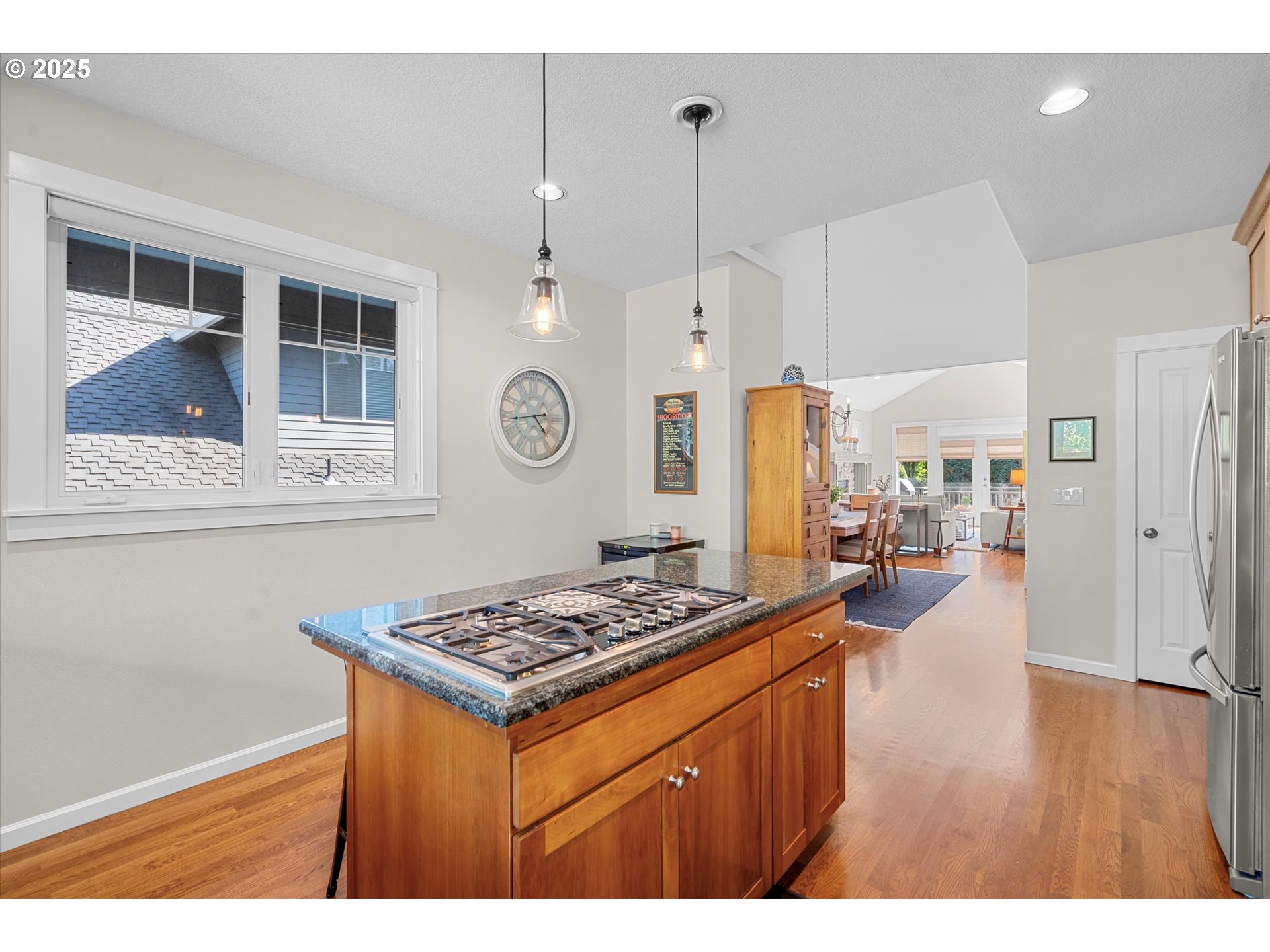 3088 KENSINGTON CT