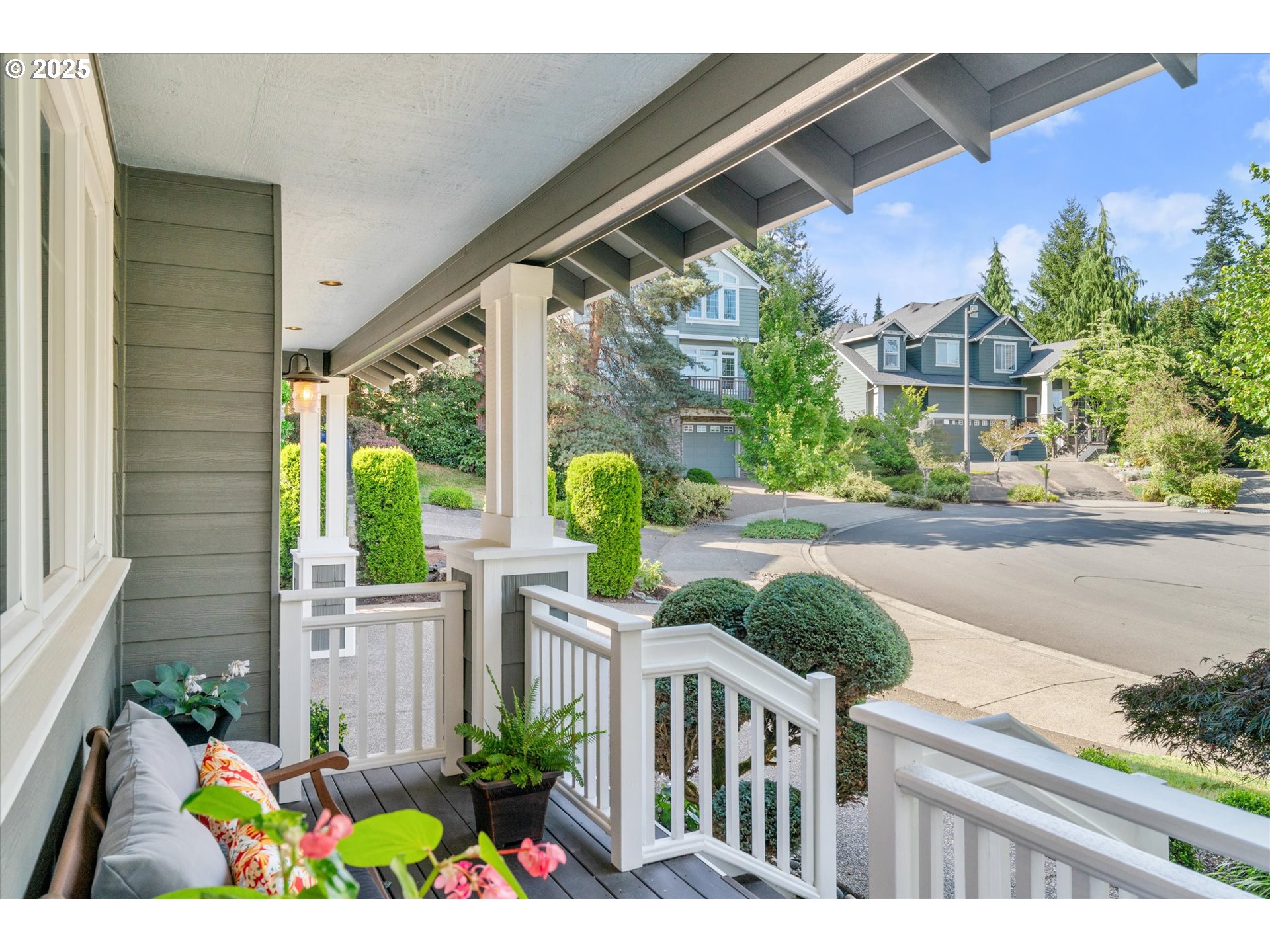 3088 KENSINGTON CT