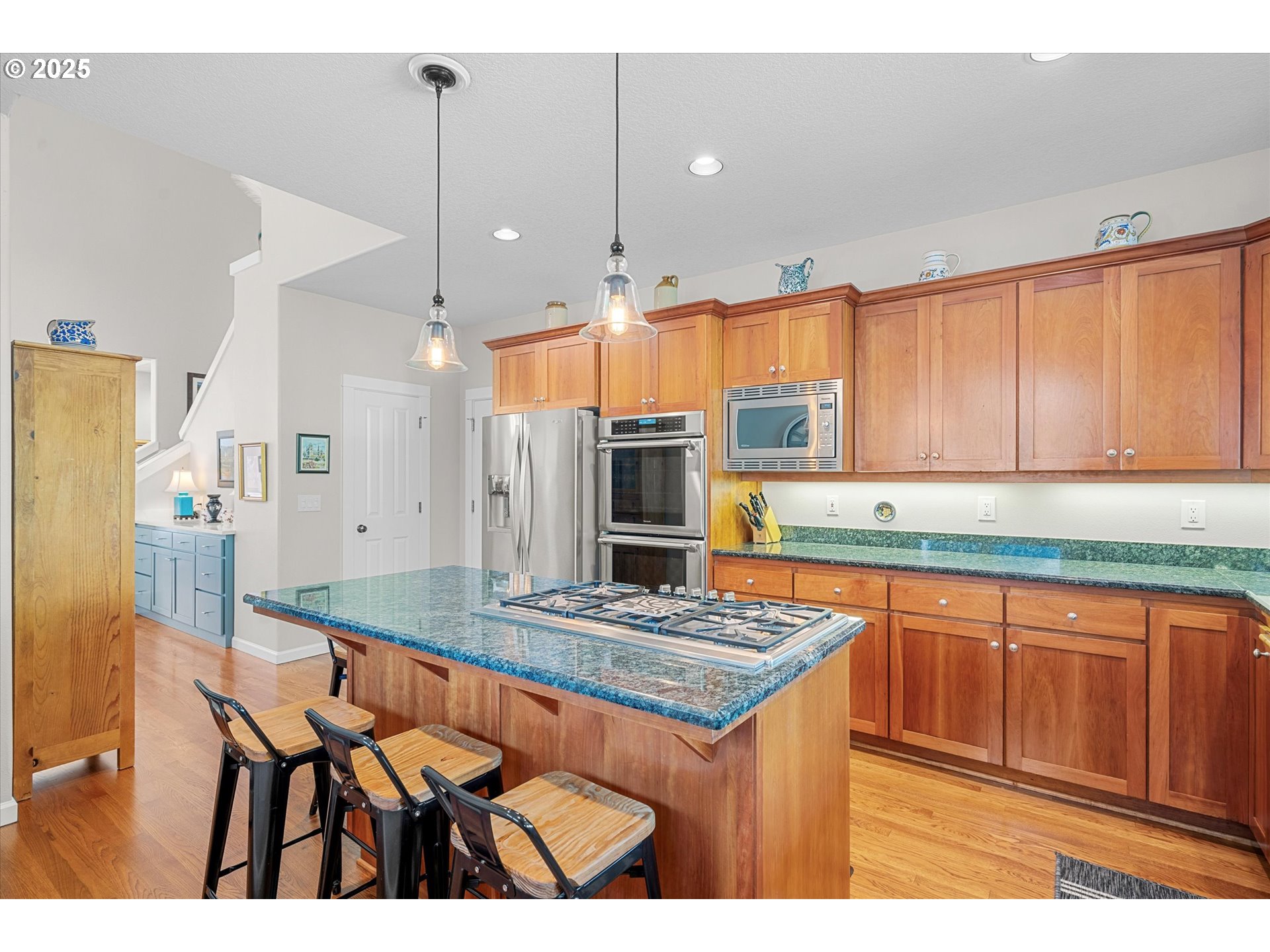 3088 KENSINGTON CT