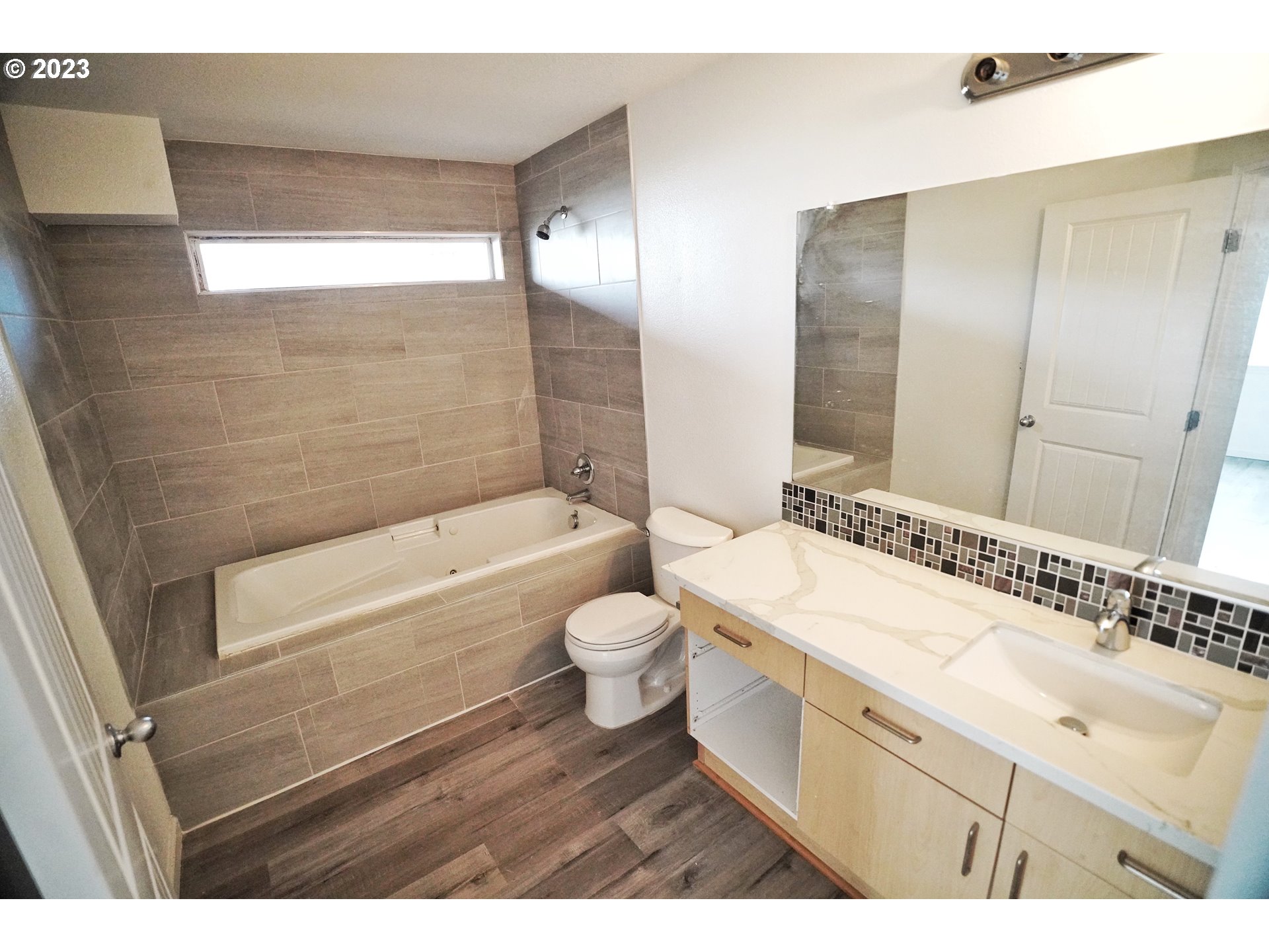 3320 SE 87TH AVE 2