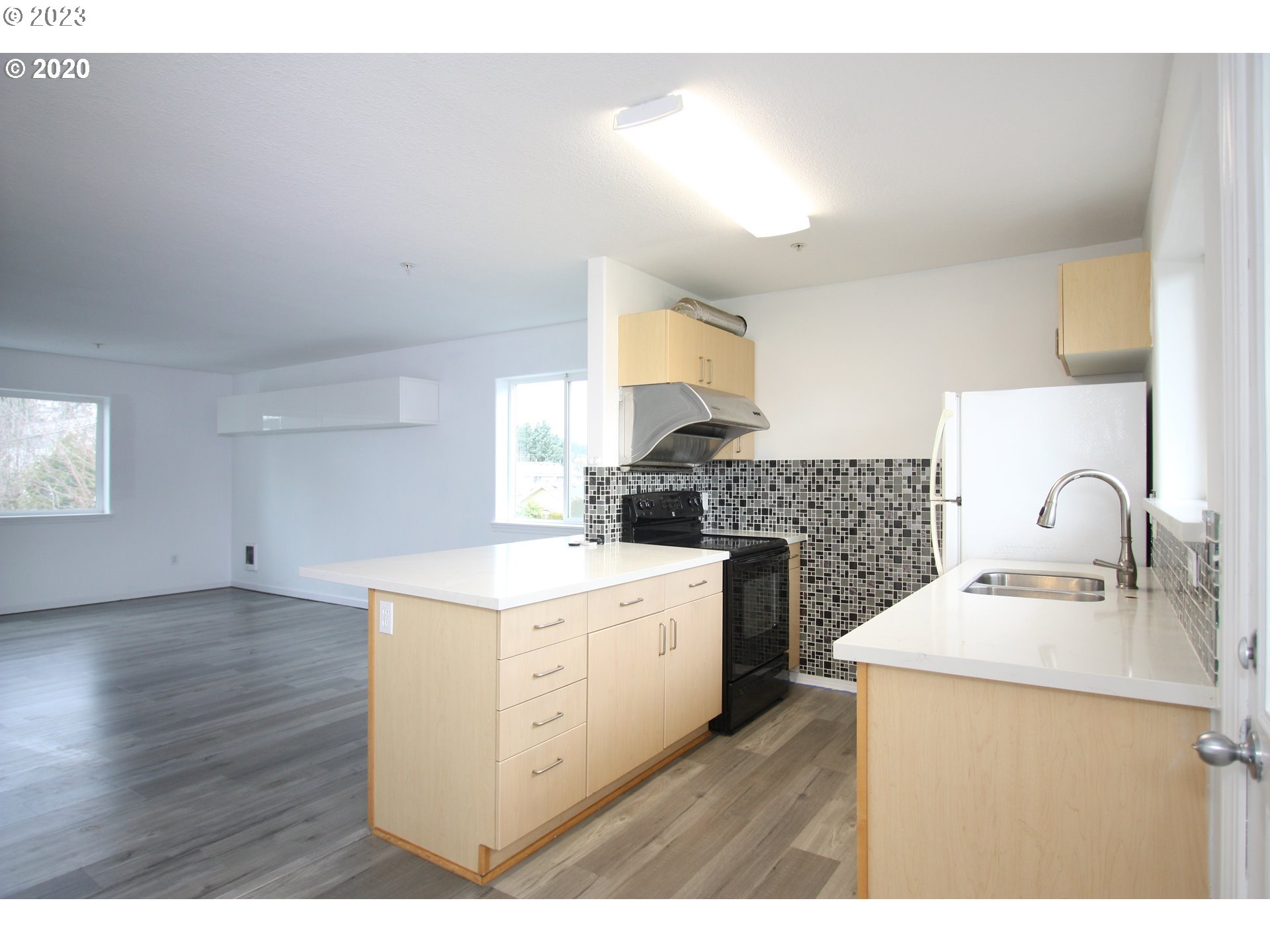 3320 SE 87TH AVE 2