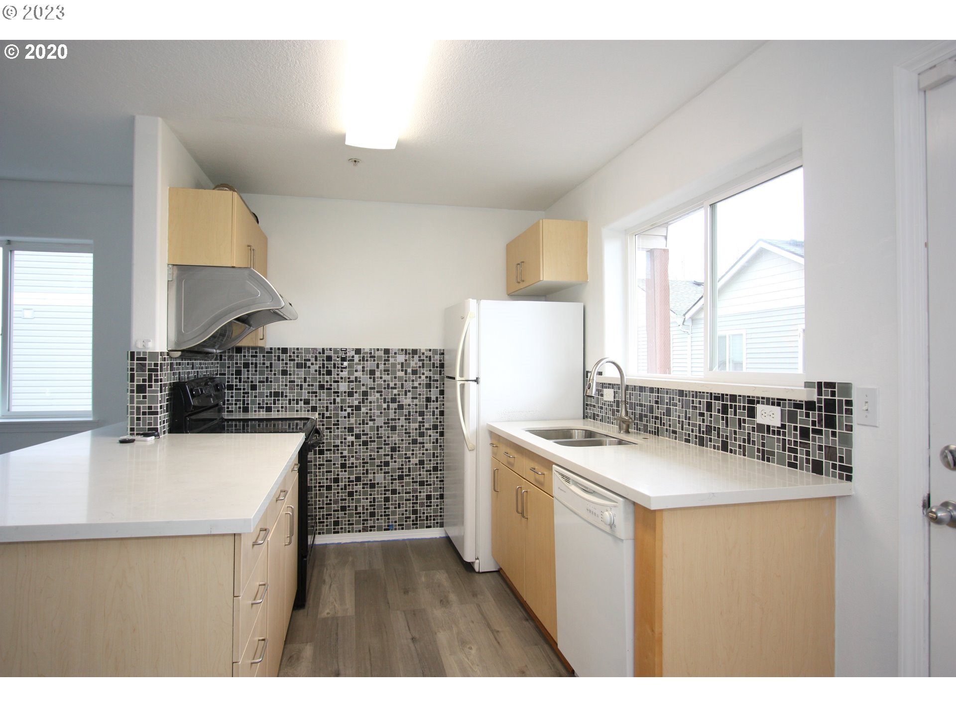 3320 SE 87TH AVE 2