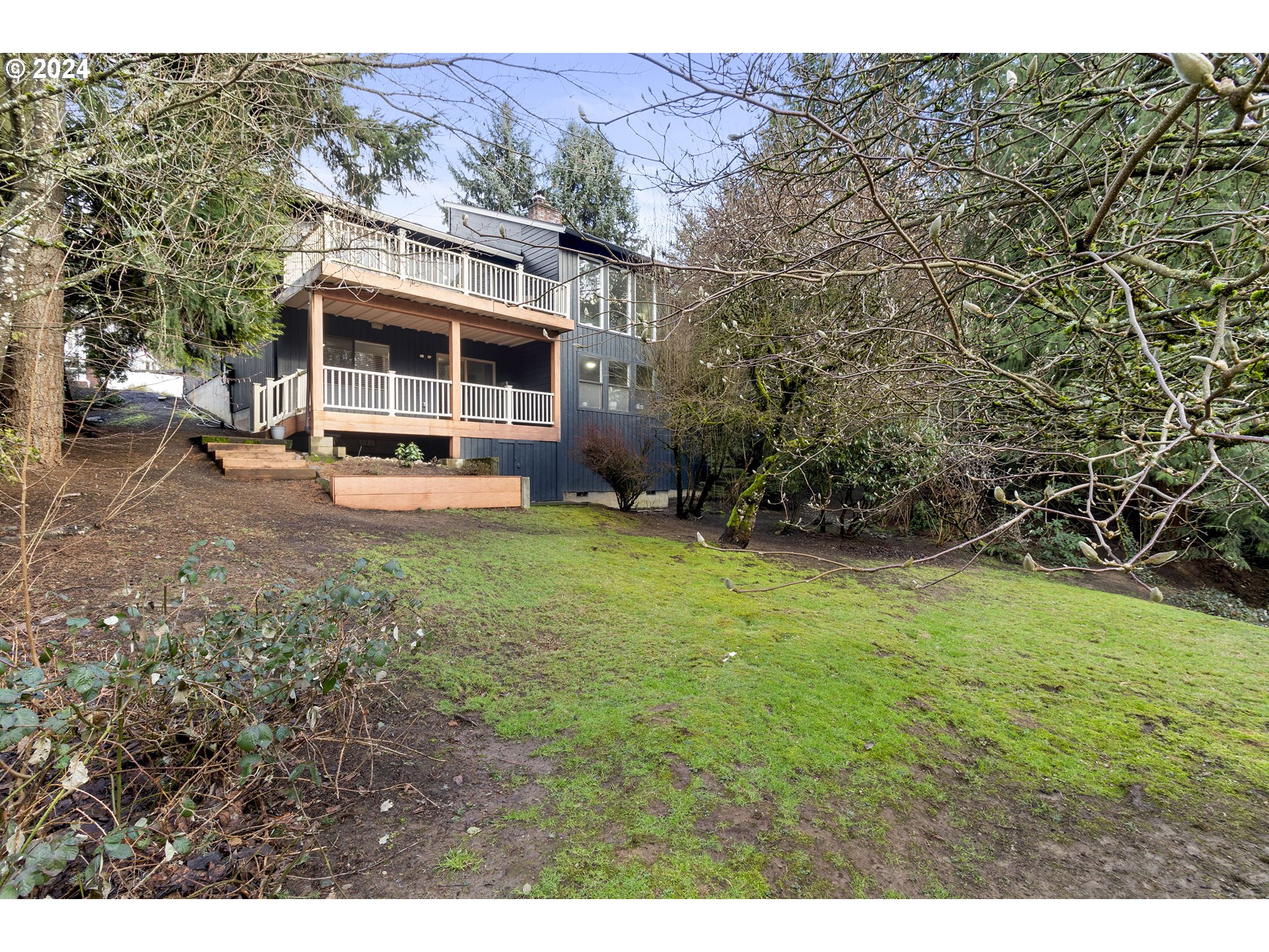 3121 SW ORCHARD PL