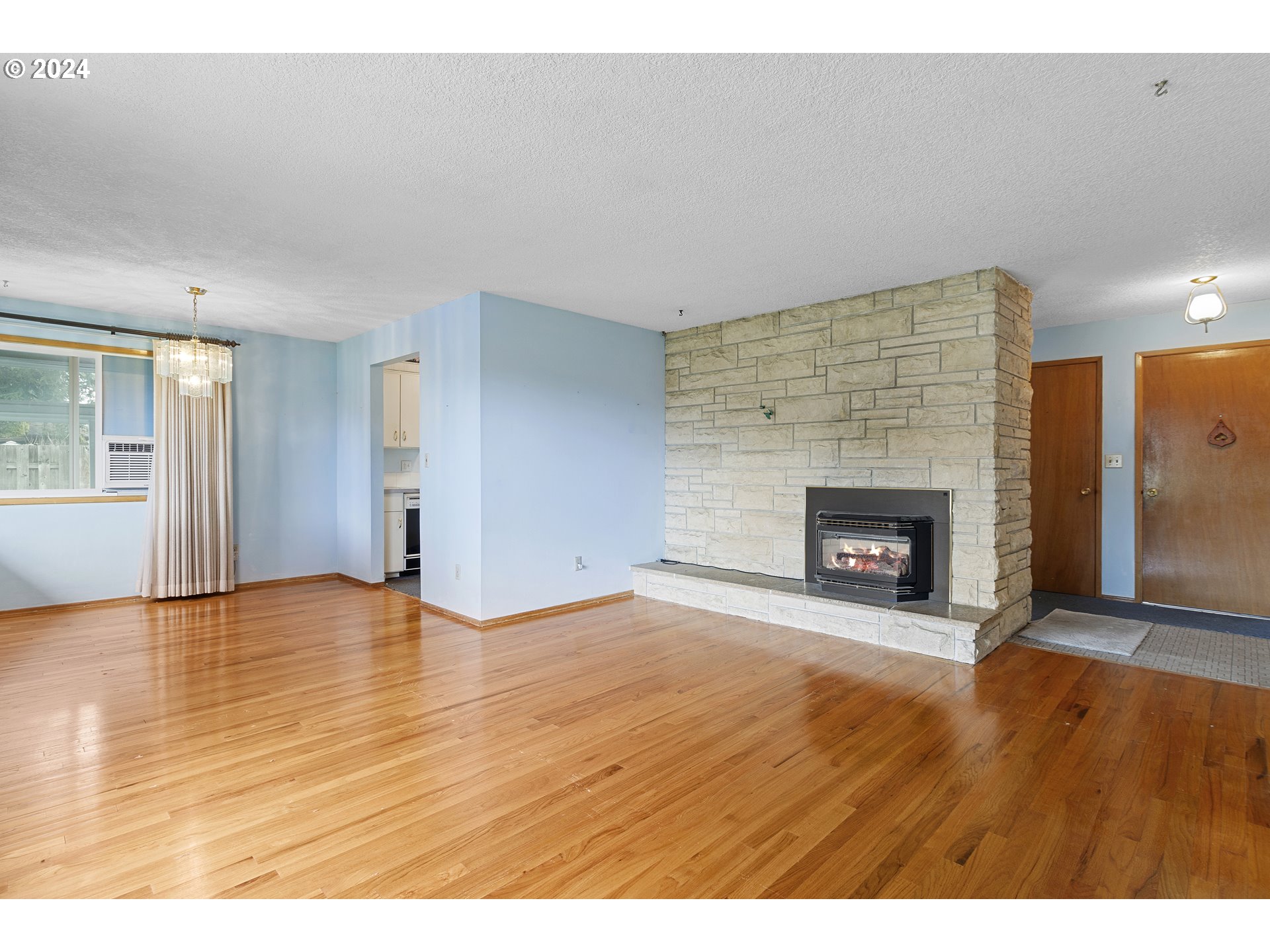 17031 SE RHONE ST