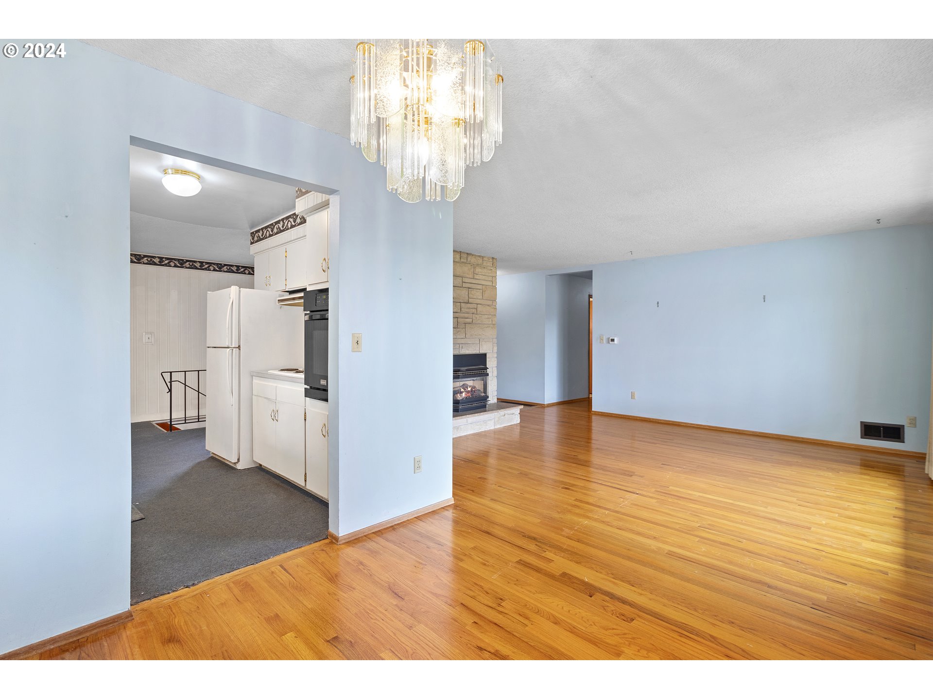 17031 SE RHONE ST