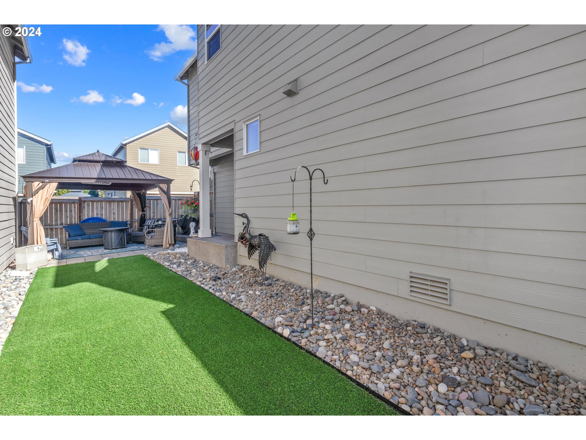 2354 SE 17TH ALY