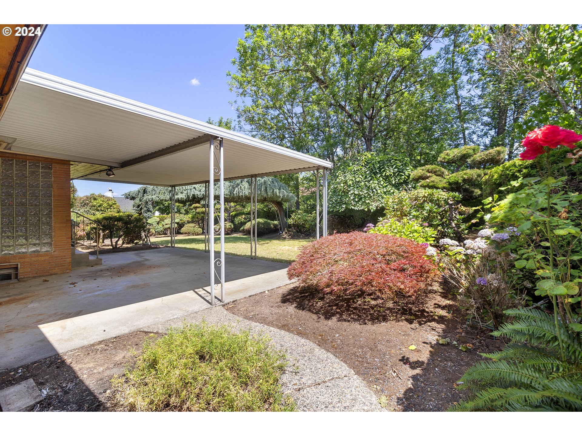 3212 NE 143RD AVE