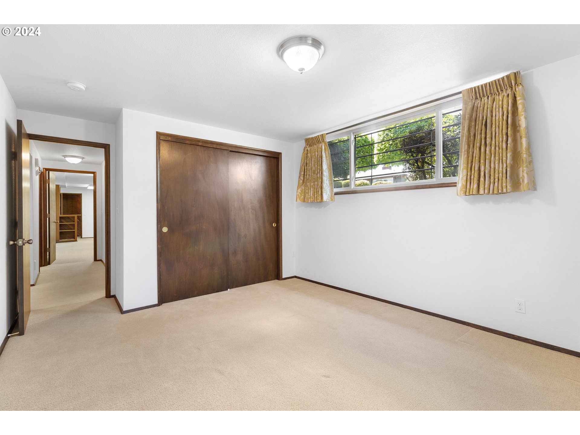 3212 NE 143RD AVE