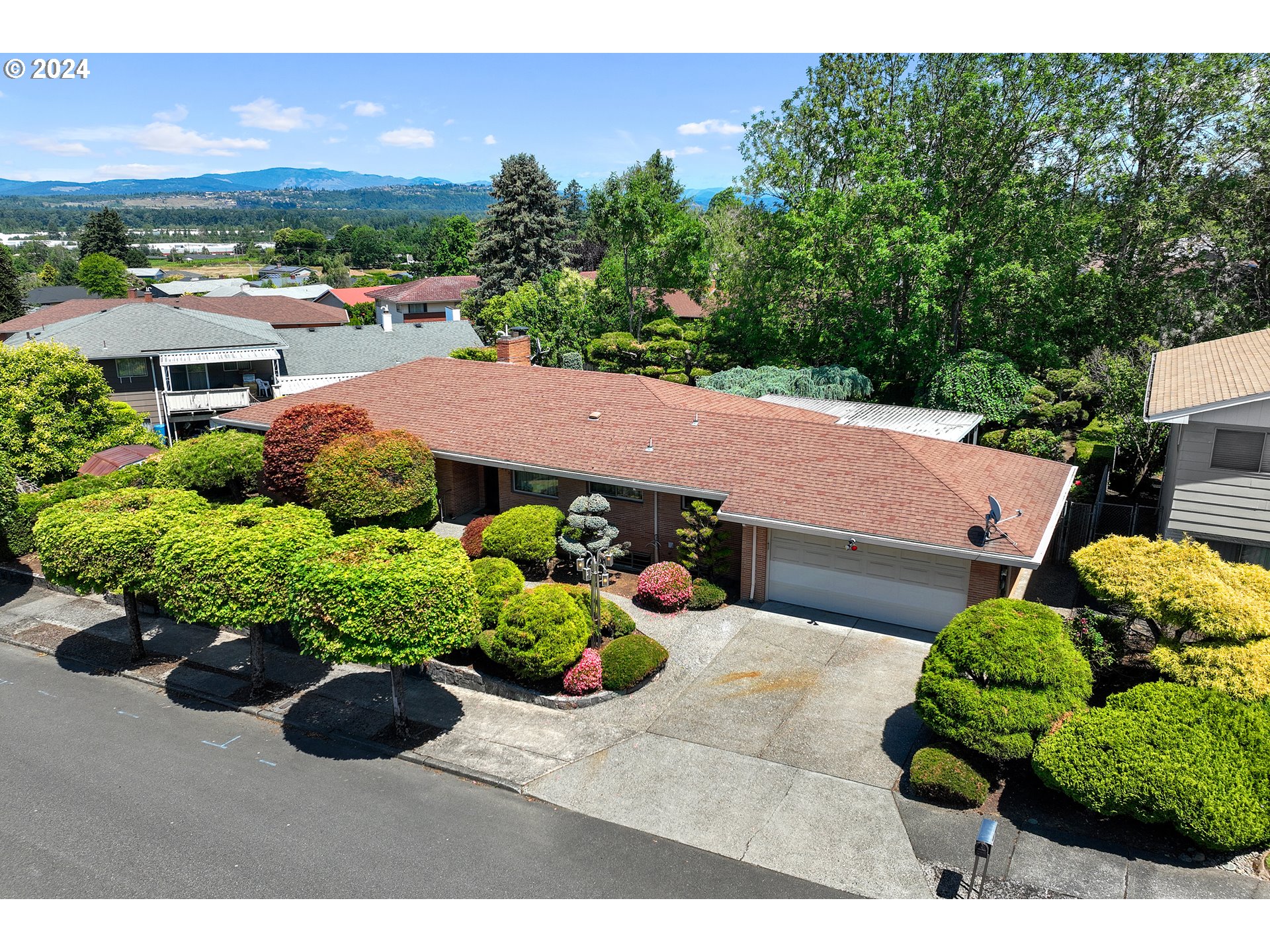 3212 NE 143RD AVE