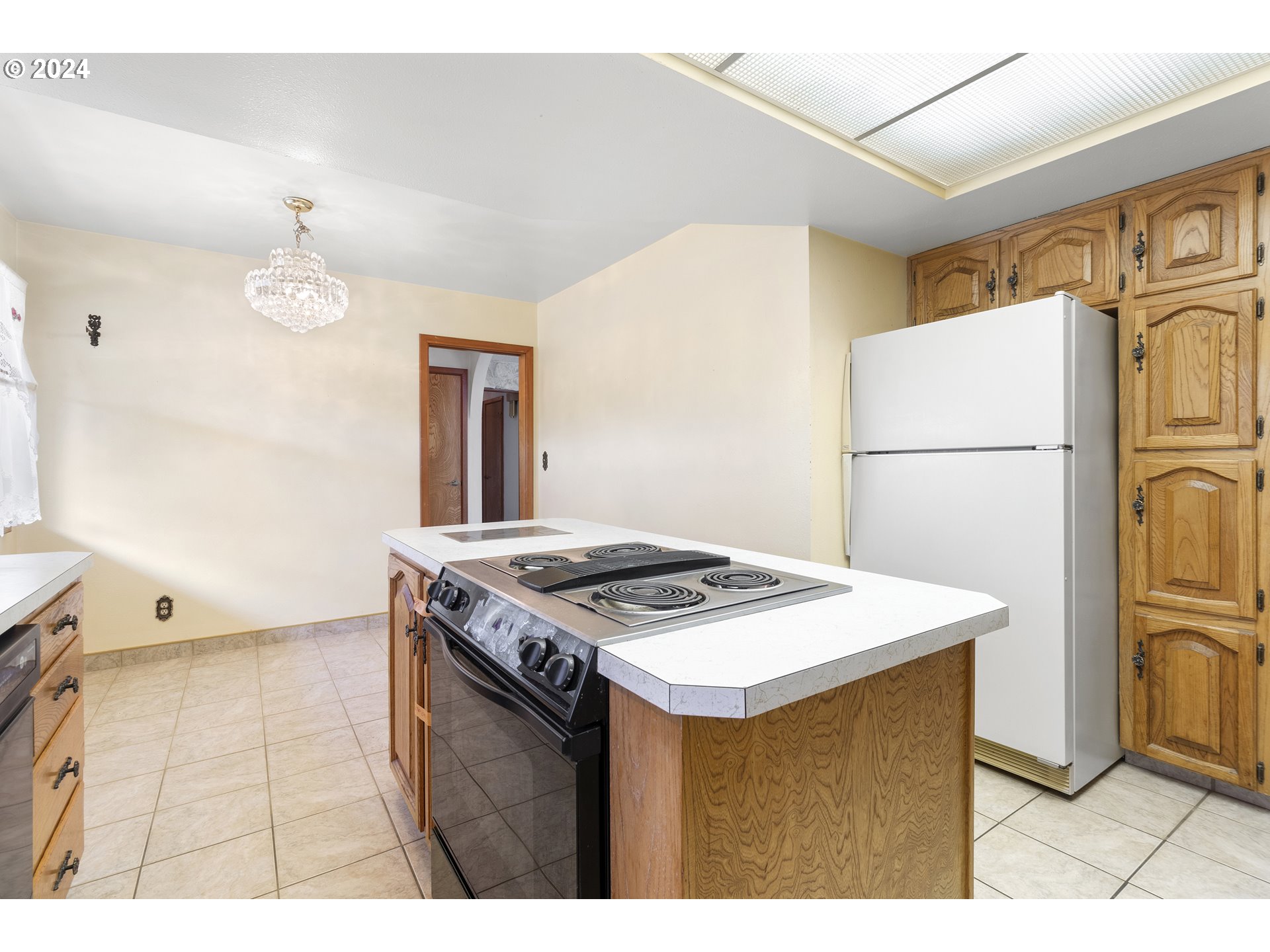 3212 NE 143RD AVE